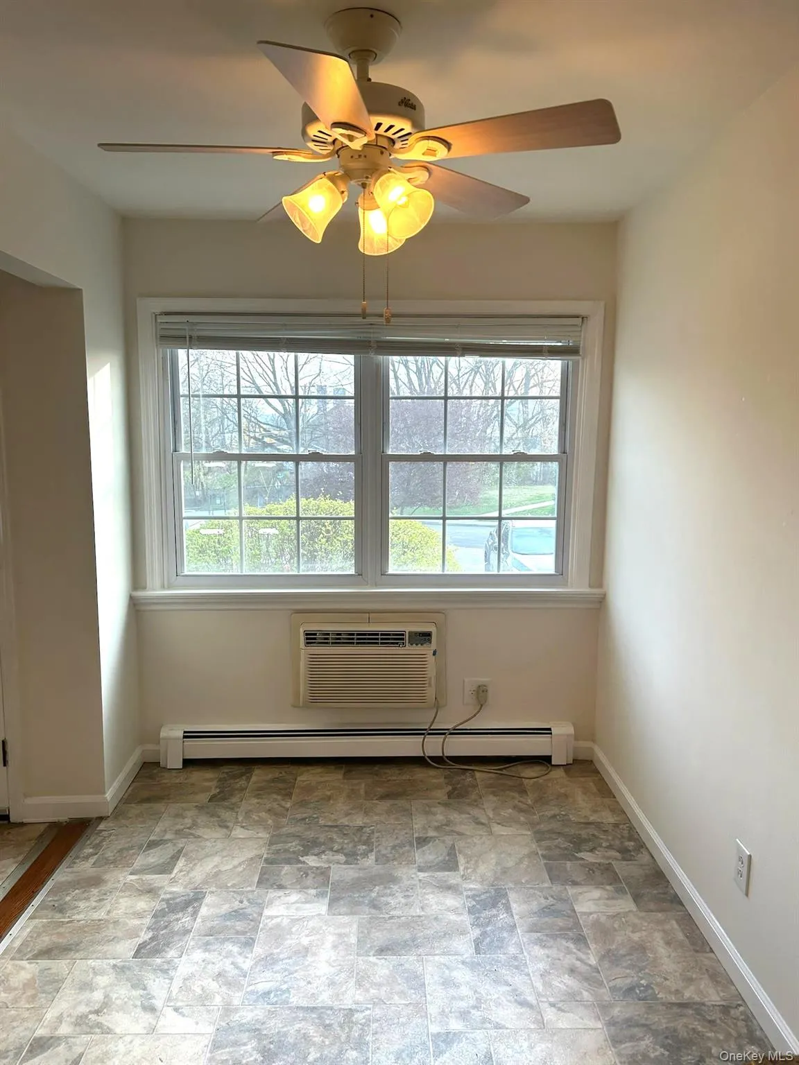 8 Colonial Road, Beacon, NY, 1 Bedroom Bedrooms, 5 Rooms Rooms,1 BathroomBathrooms,Residential Lease,For Rent,Colonial,0,1005253 8 Colonial Road, Beacon, NY, 1 Bedroom Bedrooms, 5 Rooms Rooms,1 BathroomBathrooms,Residential Lease,For Rent,Colonial,0,1005253