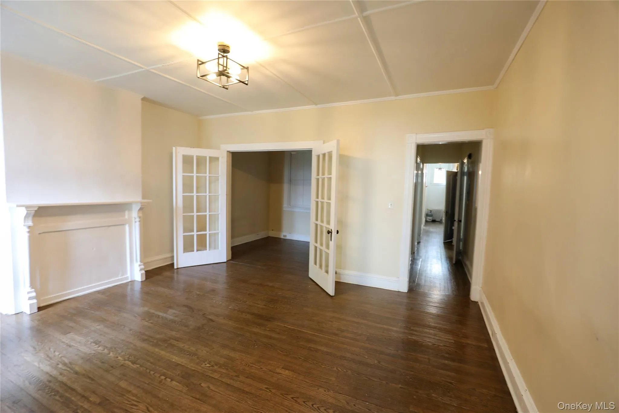 141 Saint James Street, Kingston, NY, 2 Bedrooms Bedrooms, 3 Rooms Rooms,1 BathroomBathrooms,Residential Lease,For Rent,Saint James,0,1005255 141 Saint James Street, Kingston, NY, 2 Bedrooms Bedrooms, 3 Rooms Rooms,1 BathroomBathrooms,Residential Lease,For Rent,Saint James,0,1005255