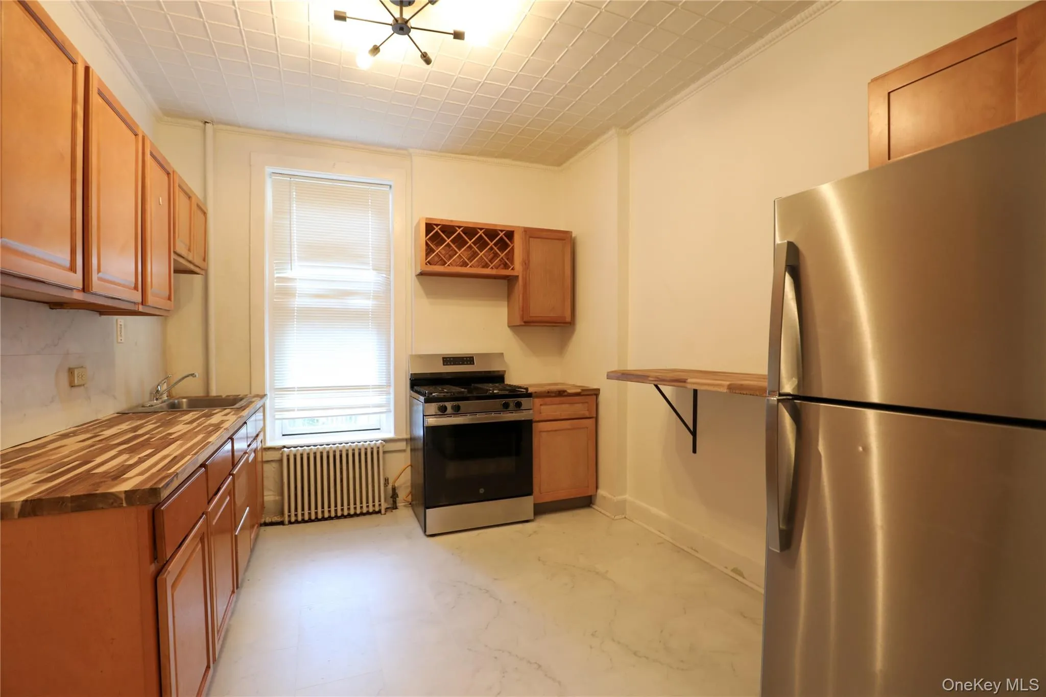 141 Saint James Street, Kingston, NY, 3 Bedrooms Bedrooms, 3 Rooms Rooms,1 BathroomBathrooms,Residential Lease,For Rent,Saint James,0,1005255 141 Saint James Street, Kingston, NY, 3 Bedrooms Bedrooms, 3 Rooms Rooms,1 BathroomBathrooms,Residential Lease,For Rent,Saint James,0,1005255