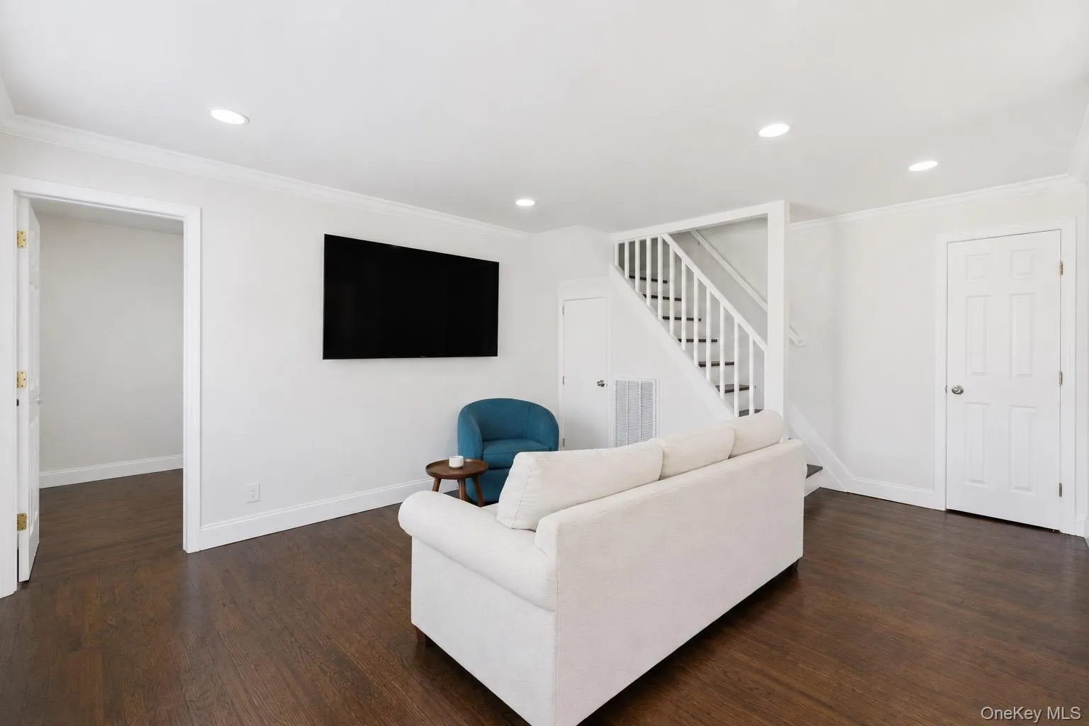 2 Taft Avenue, Islip, NY, 4 Bedrooms Bedrooms, 9 Rooms Rooms,2 BathroomsBathrooms,Residential,For Rent,Taft,0,1005262 2 Taft Avenue, Islip, NY, 4 Bedrooms Bedrooms, 9 Rooms Rooms,2 BathroomsBathrooms,Residential,For Rent,Taft,0,1005262