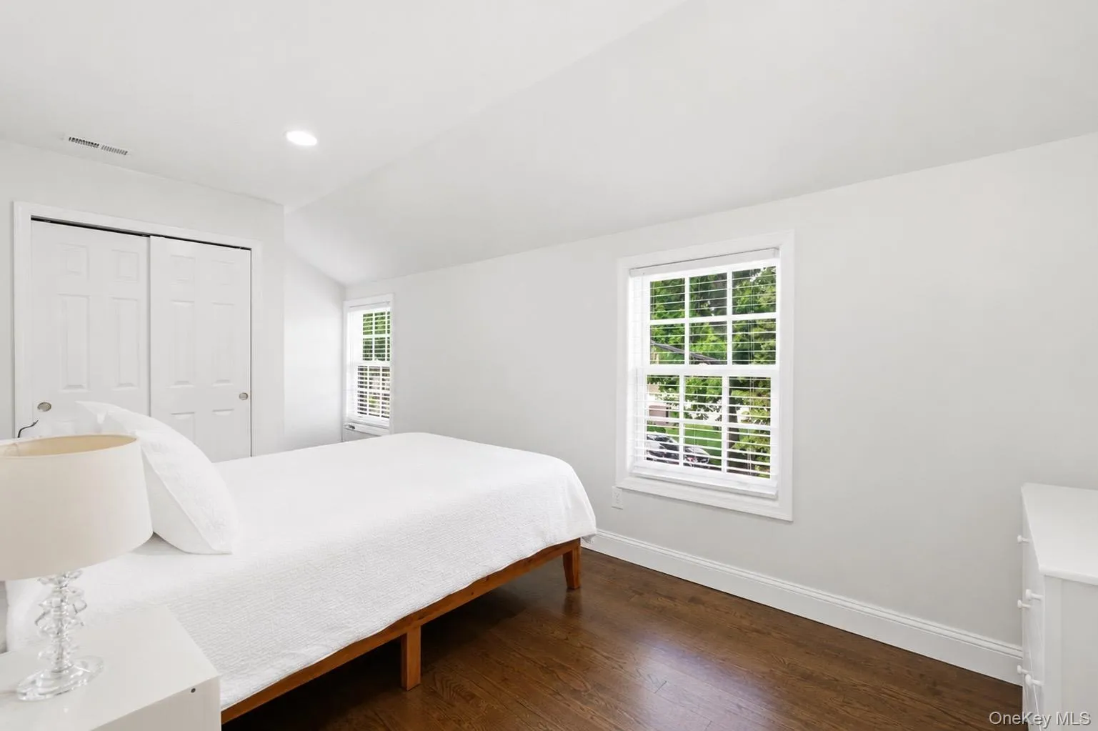 2 Taft Avenue, Islip, NY, 4 Bedrooms Bedrooms, 9 Rooms Rooms,2 BathroomsBathrooms,Residential,For Rent,Taft,0,KEY1005262 2 Taft Avenue, Islip, NY, 4 Bedrooms Bedrooms, 9 Rooms Rooms,2 BathroomsBathrooms,Residential,For Rent,Taft,0,KEY1005262