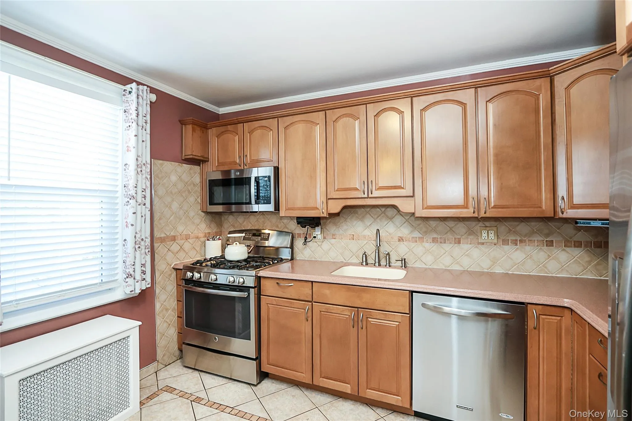 95-20 239th Street, Hempstead, NY, 3 Bedrooms Bedrooms, 6 Rooms Rooms,2 BathroomsBathrooms,Residential,For Rent,239th,0,1005271 95-20 239th Street, Hempstead, NY, 3 Bedrooms Bedrooms, 6 Rooms Rooms,2 BathroomsBathrooms,Residential,For Rent,239th,0,1005271