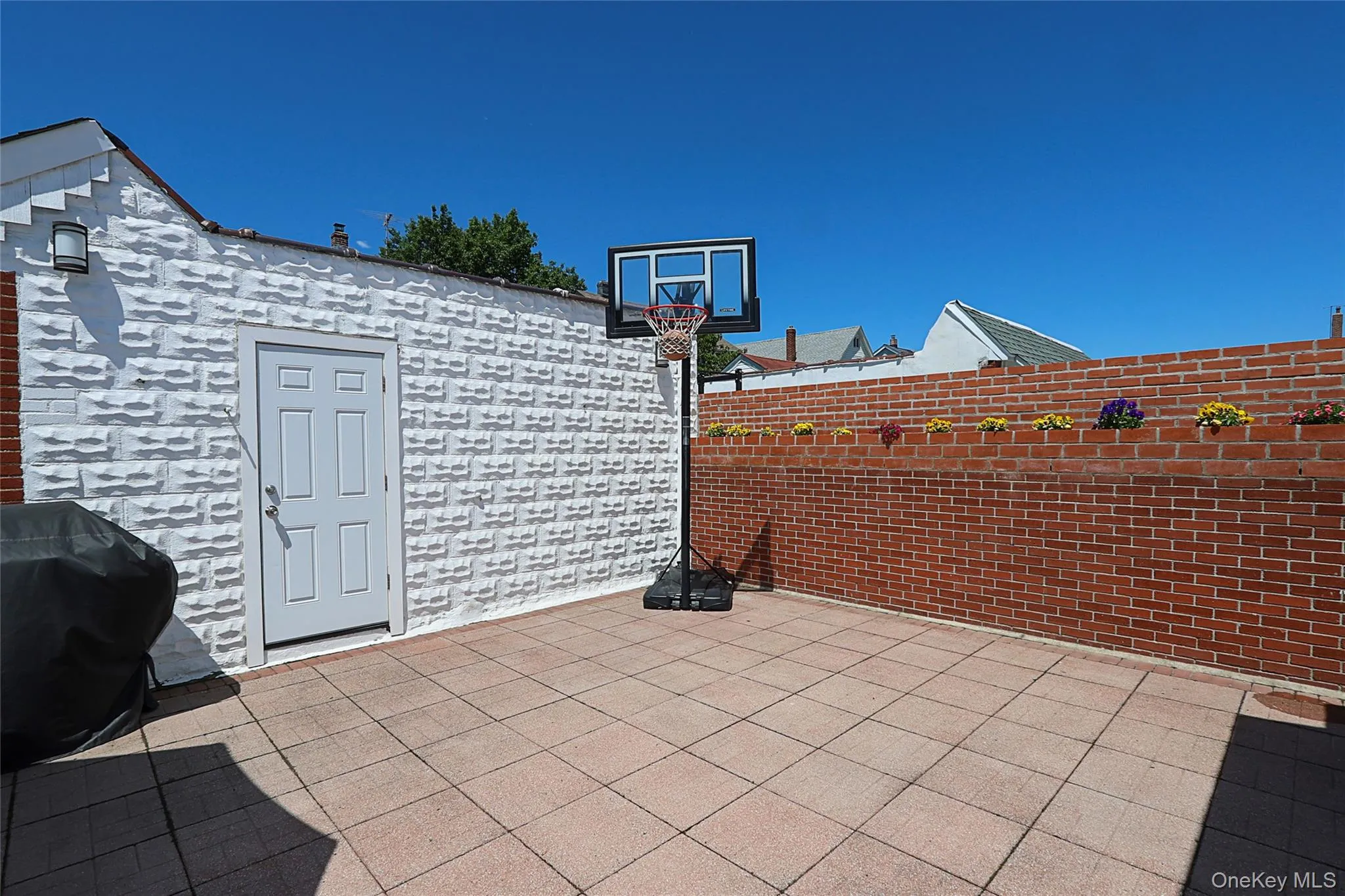 95-20 239th Street, Hempstead, NY, 3 Bedrooms Bedrooms, 6 Rooms Rooms,2 BathroomsBathrooms,Residential,For Rent,239th,0,1005271 95-20 239th Street, Hempstead, NY, 3 Bedrooms Bedrooms, 6 Rooms Rooms,2 BathroomsBathrooms,Residential,For Rent,239th,0,1005271