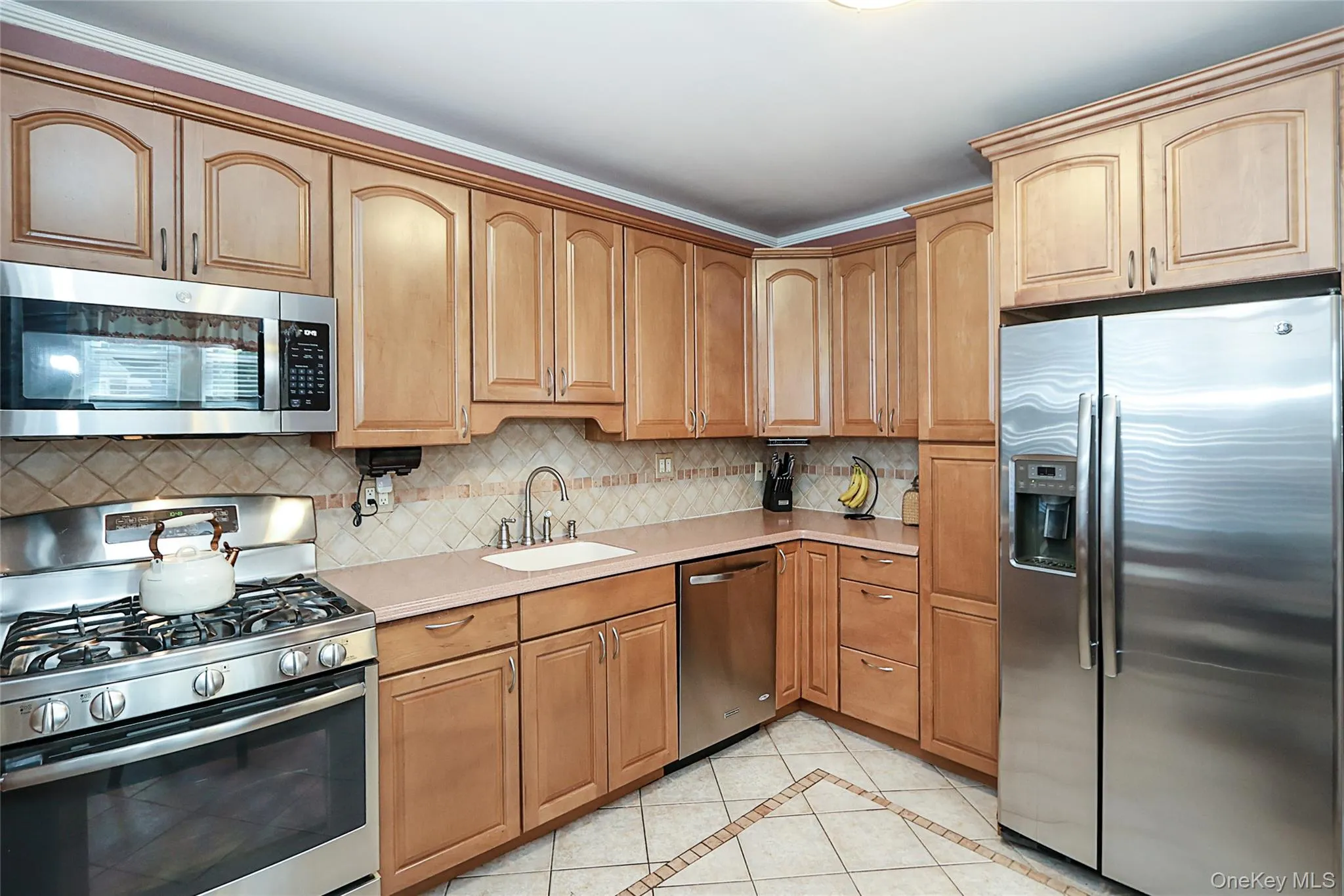 95-20 239th Street, Hempstead, NY, 3 Bedrooms Bedrooms, 6 Rooms Rooms,2 BathroomsBathrooms,Residential,For Rent,239th,0,1005271 95-20 239th Street, Hempstead, NY, 3 Bedrooms Bedrooms, 6 Rooms Rooms,2 BathroomsBathrooms,Residential,For Rent,239th,0,1005271