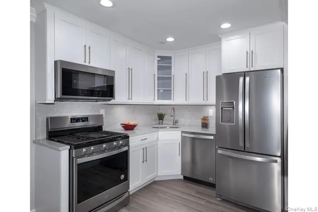 830 Terrace Road, Islip, NY, 1 Bedroom Bedrooms, 4 Rooms Rooms,1 BathroomBathrooms,Residential Lease,For Rent,Terrace,0,1005279 830 Terrace Road, Islip, NY, 1 Bedroom Bedrooms, 4 Rooms Rooms,1 BathroomBathrooms,Residential Lease,For Rent,Terrace,0,1005279