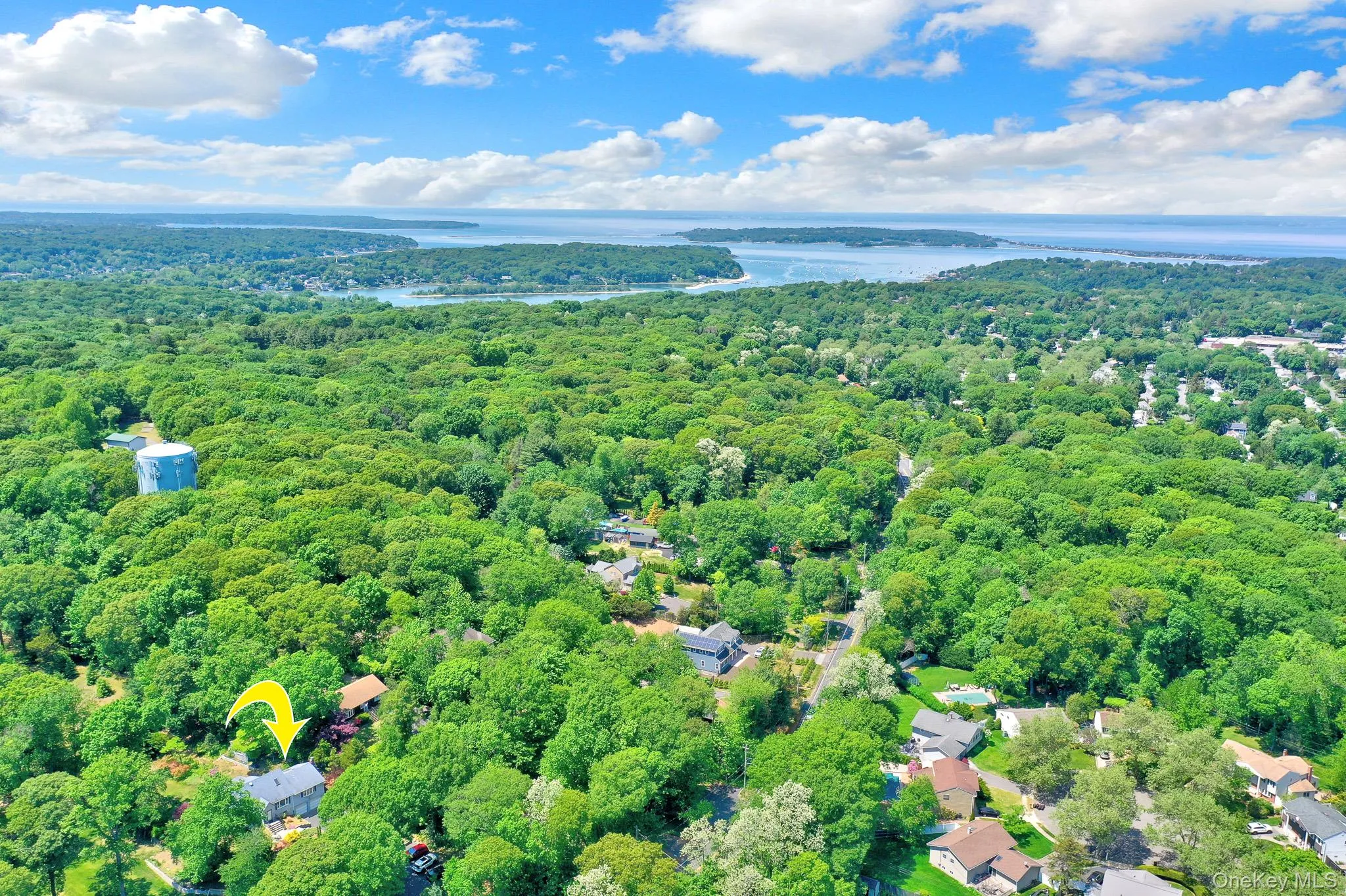 100 Elwood Road, Huntington, NY, 4 Bedrooms Bedrooms, 9 Rooms Rooms,2 BathroomsBathrooms,Residential,For Rent,Elwood,0,1005280 100 Elwood Road, Huntington, NY, 4 Bedrooms Bedrooms, 9 Rooms Rooms,2 BathroomsBathrooms,Residential,For Rent,Elwood,0,1005280