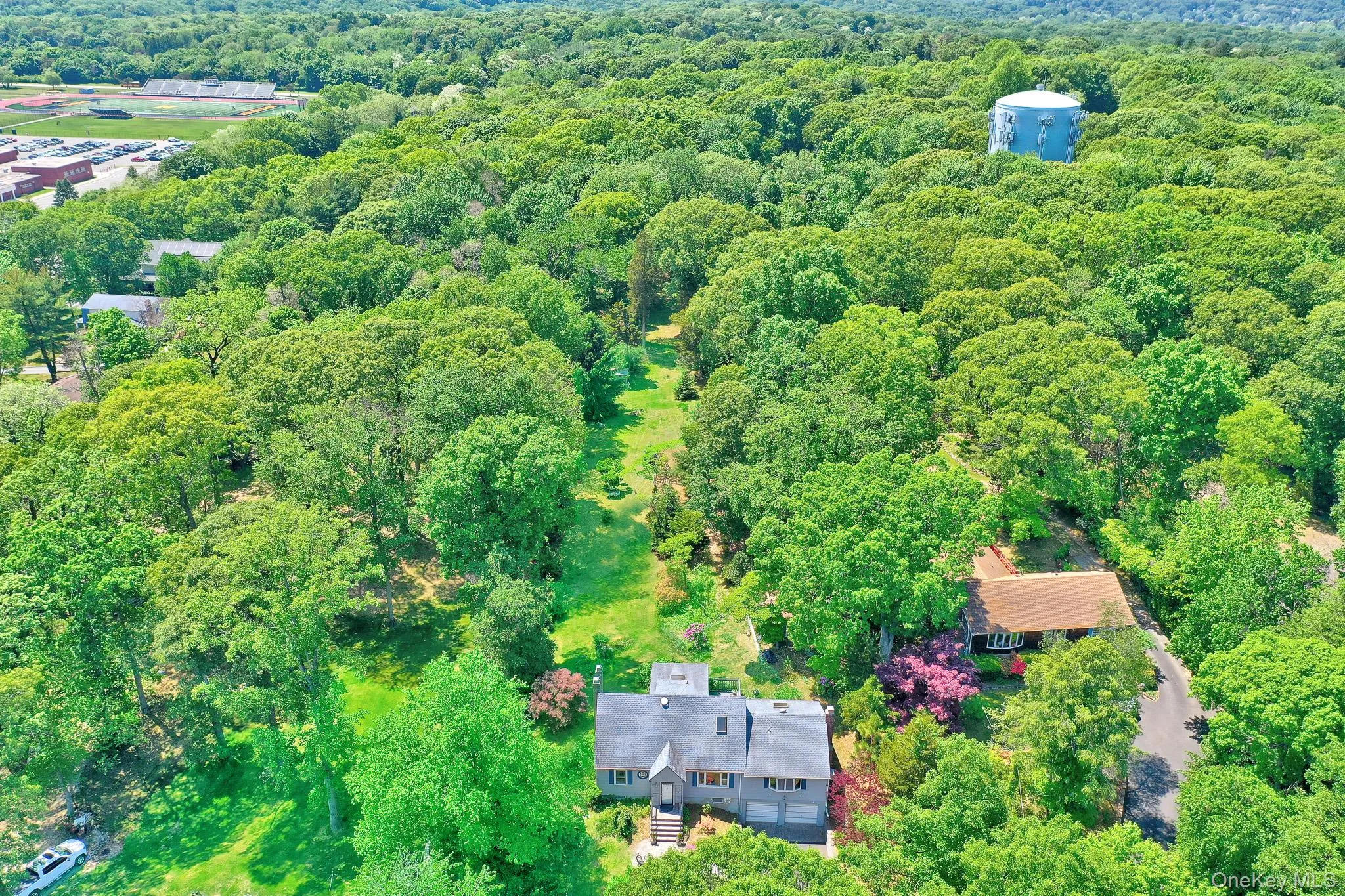100 Elwood Road, Huntington, NY, 4 Bedrooms Bedrooms, 9 Rooms Rooms,2 BathroomsBathrooms,Residential,For Rent,Elwood,0,1005280 100 Elwood Road, Huntington, NY, 4 Bedrooms Bedrooms, 9 Rooms Rooms,2 BathroomsBathrooms,Residential,For Rent,Elwood,0,1005280