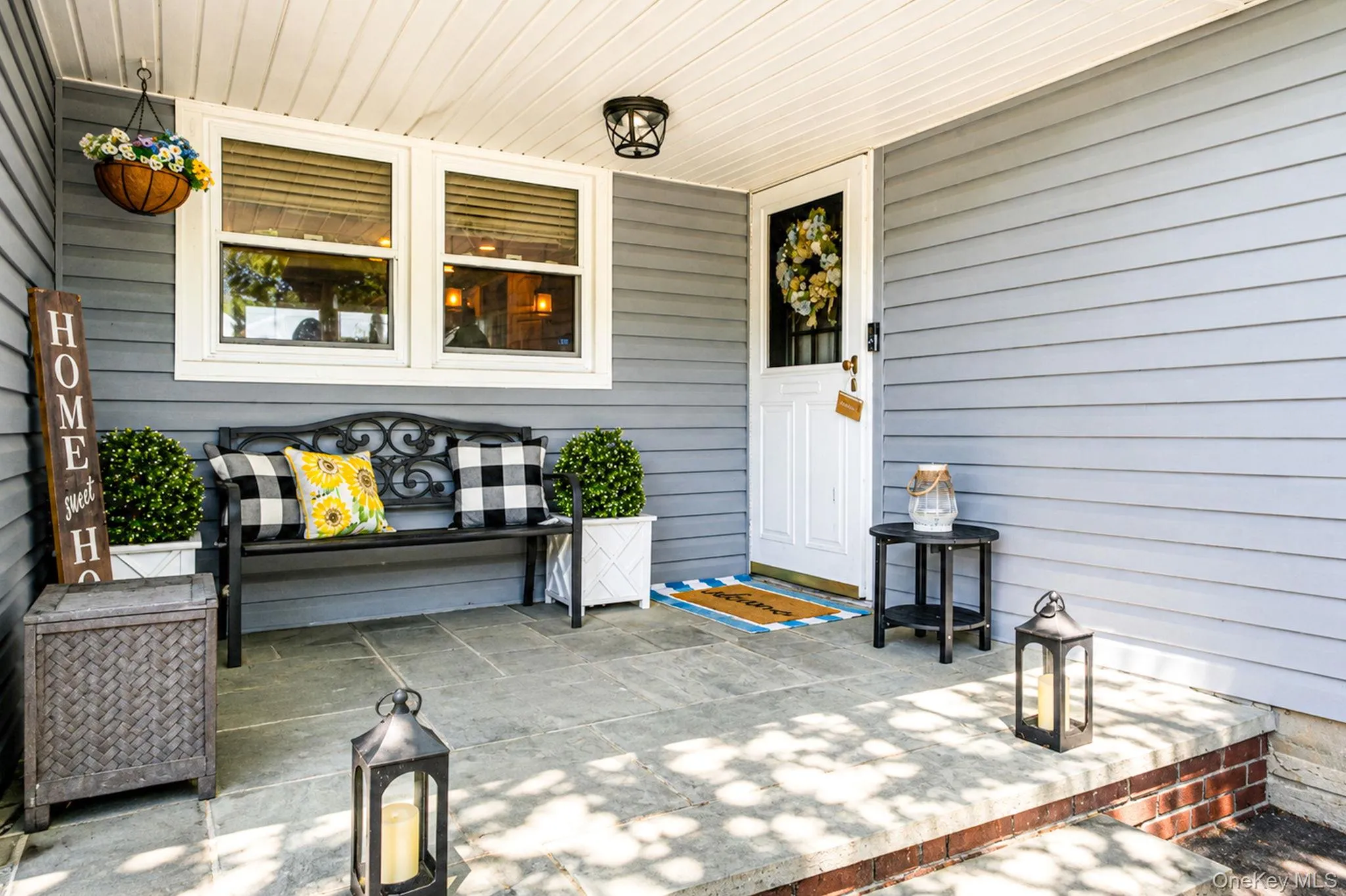 16 Valley Street, Brookhaven, NY, 3 Bedrooms Bedrooms, 6 Rooms Rooms,1 BathroomBathrooms,Residential,For Rent,Valley,0,1005284 16 Valley Street, Brookhaven, NY, 3 Bedrooms Bedrooms, 6 Rooms Rooms,1 BathroomBathrooms,Residential,For Rent,Valley,0,1005284
