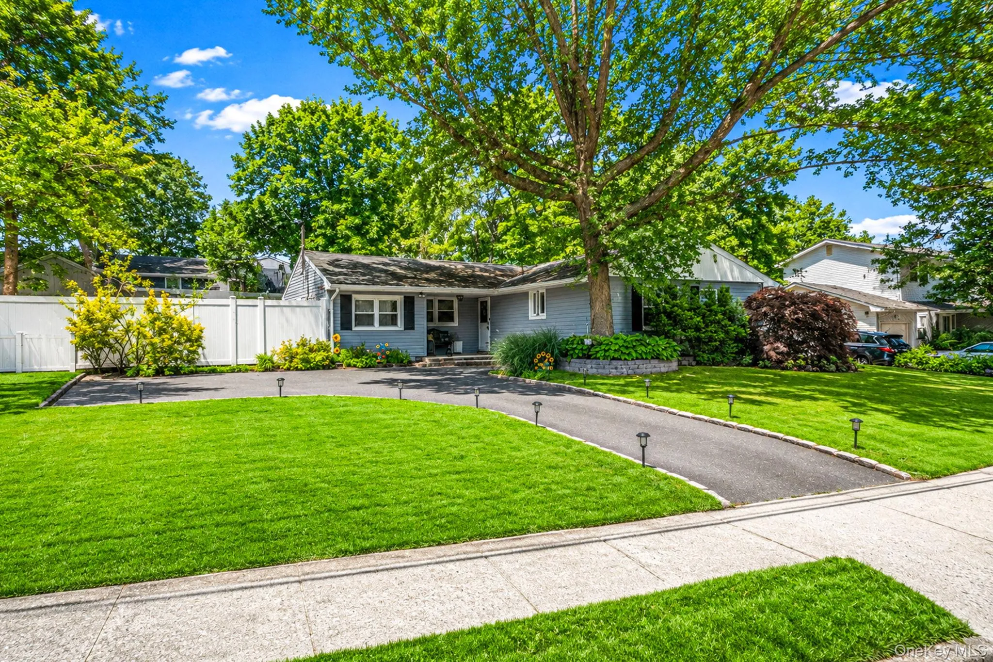 16 Valley Street, Brookhaven, NY, 3 Bedrooms Bedrooms, 6 Rooms Rooms,1 BathroomBathrooms,Residential,For Rent,Valley,0,1005284 16 Valley Street, Brookhaven, NY, 3 Bedrooms Bedrooms, 6 Rooms Rooms,1 BathroomBathrooms,Residential,For Rent,Valley,0,1005284