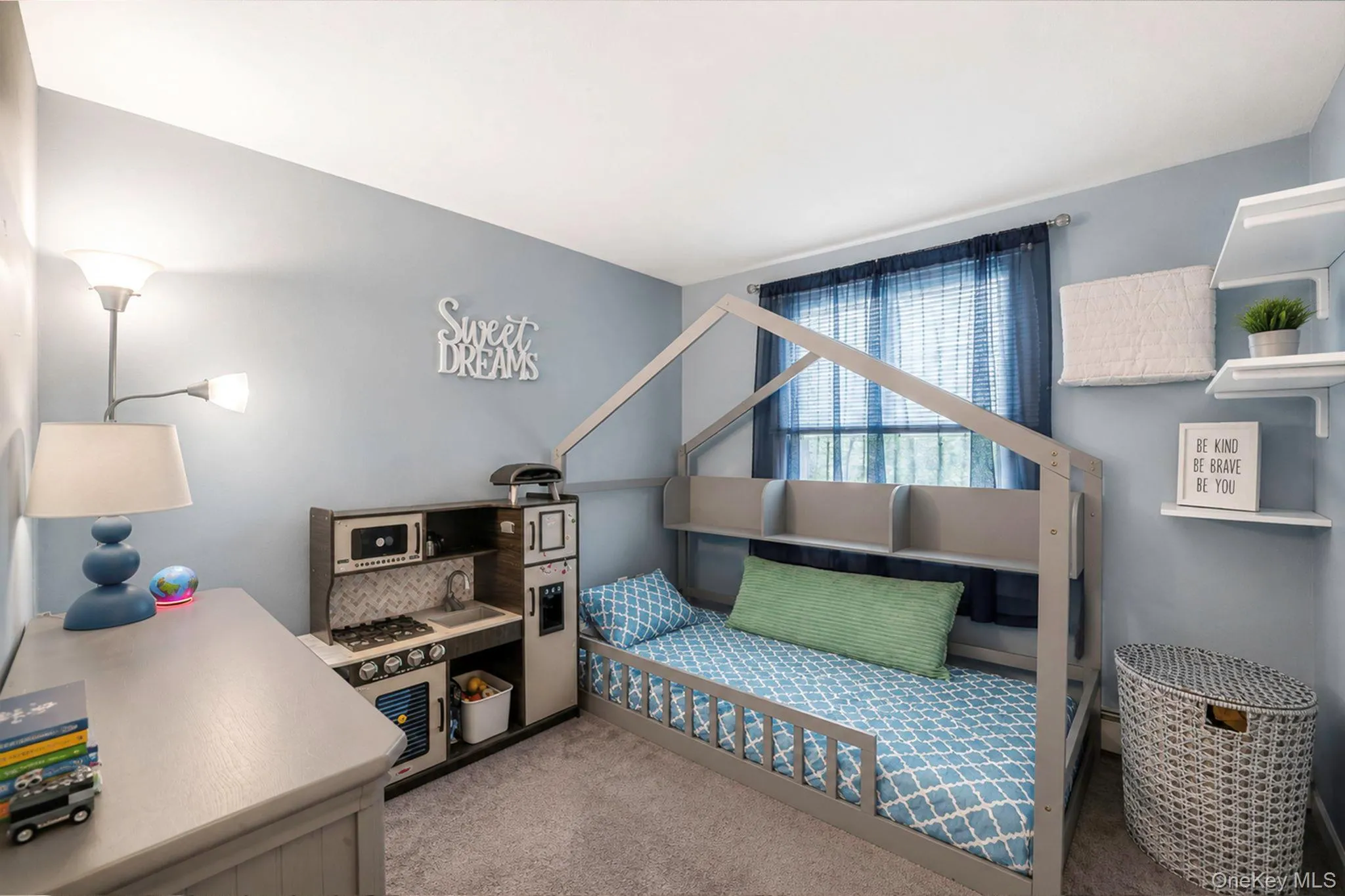 16 Valley Street, Brookhaven, NY, 3 Bedrooms Bedrooms, 6 Rooms Rooms,1 BathroomBathrooms,Residential,For Rent,Valley,0,1005284 16 Valley Street, Brookhaven, NY, 3 Bedrooms Bedrooms, 6 Rooms Rooms,1 BathroomBathrooms,Residential,For Rent,Valley,0,1005284