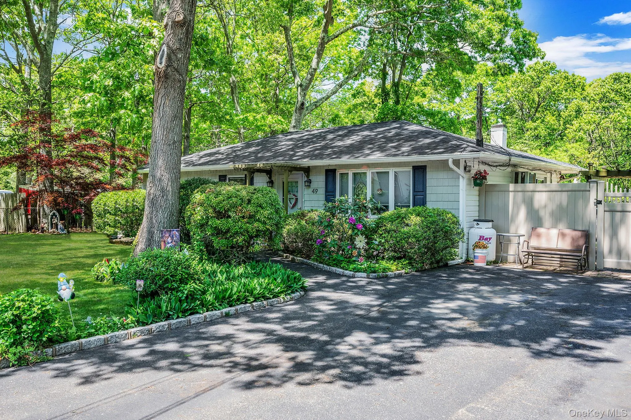 49 Washington Avenue, Brookhaven, NY, 3 Bedrooms Bedrooms, 6 Rooms Rooms,2 BathroomsBathrooms,Residential,For Rent,Washington,0,1005285 49 Washington Avenue, Brookhaven, NY, 3 Bedrooms Bedrooms, 6 Rooms Rooms,2 BathroomsBathrooms,Residential,For Rent,Washington,0,1005285