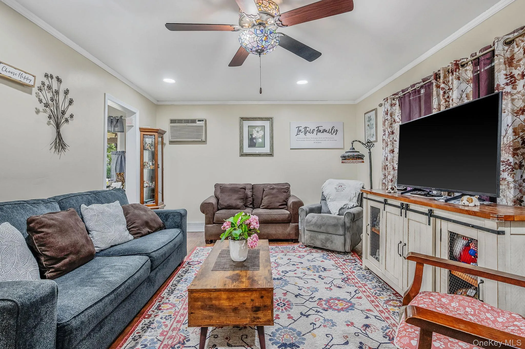 49 Washington Avenue, Brookhaven, NY, 3 Bedrooms Bedrooms, 6 Rooms Rooms,2 BathroomsBathrooms,Residential,For Rent,Washington,0,1005285 49 Washington Avenue, Brookhaven, NY, 3 Bedrooms Bedrooms, 6 Rooms Rooms,2 BathroomsBathrooms,Residential,For Rent,Washington,0,1005285