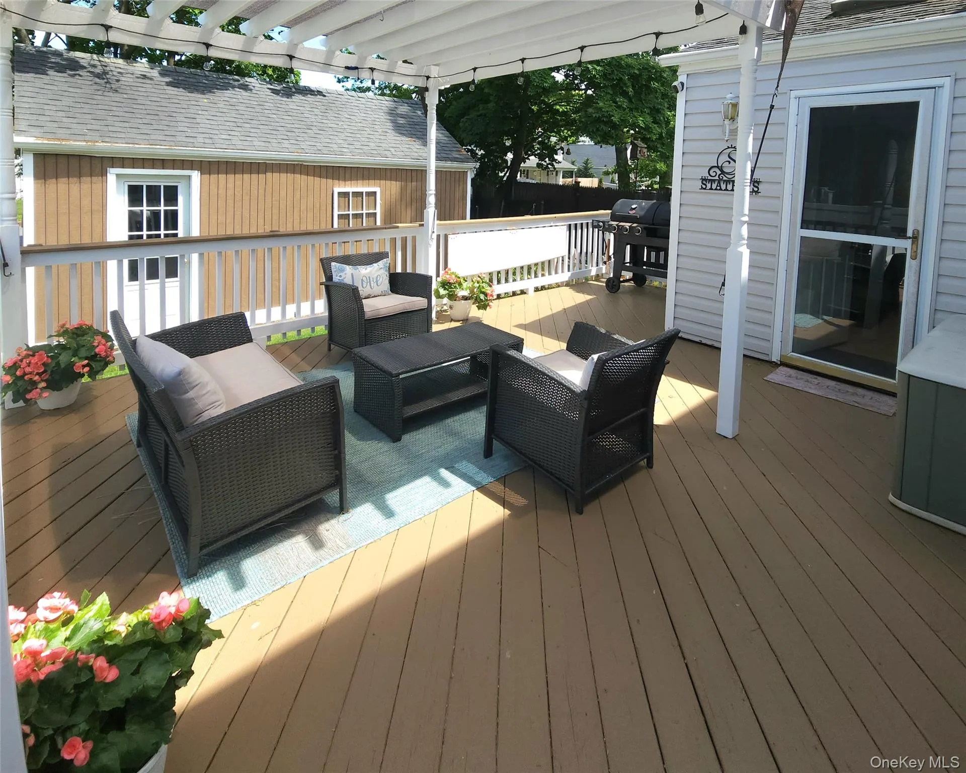 3 Benjamin Avenue, Babylon, NY, 3 Bedrooms Bedrooms, 8 Rooms Rooms,2 BathroomsBathrooms,Residential,For Rent,Benjamin,0,1005290 3 Benjamin Avenue, Babylon, NY, 3 Bedrooms Bedrooms, 8 Rooms Rooms,2 BathroomsBathrooms,Residential,For Rent,Benjamin,0,1005290
