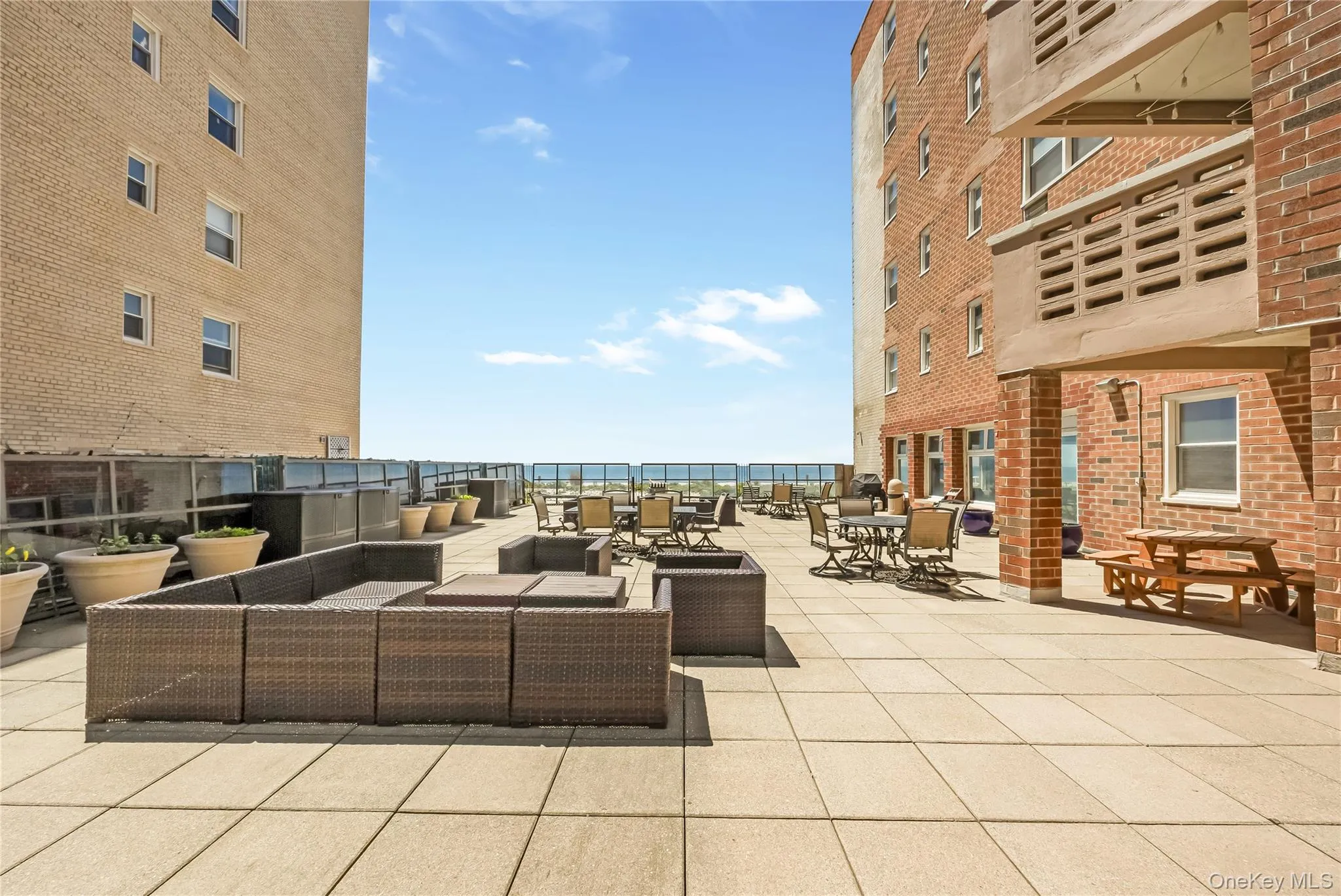 600 Shore Road, Long Beach, NY, 1 Bedroom Bedrooms, 4 Rooms Rooms,1 BathroomBathrooms,Residential,For Rent,Shore,0,1005294 600 Shore Road, Long Beach, NY, 1 Bedroom Bedrooms, 4 Rooms Rooms,1 BathroomBathrooms,Residential,For Rent,Shore,0,1005294