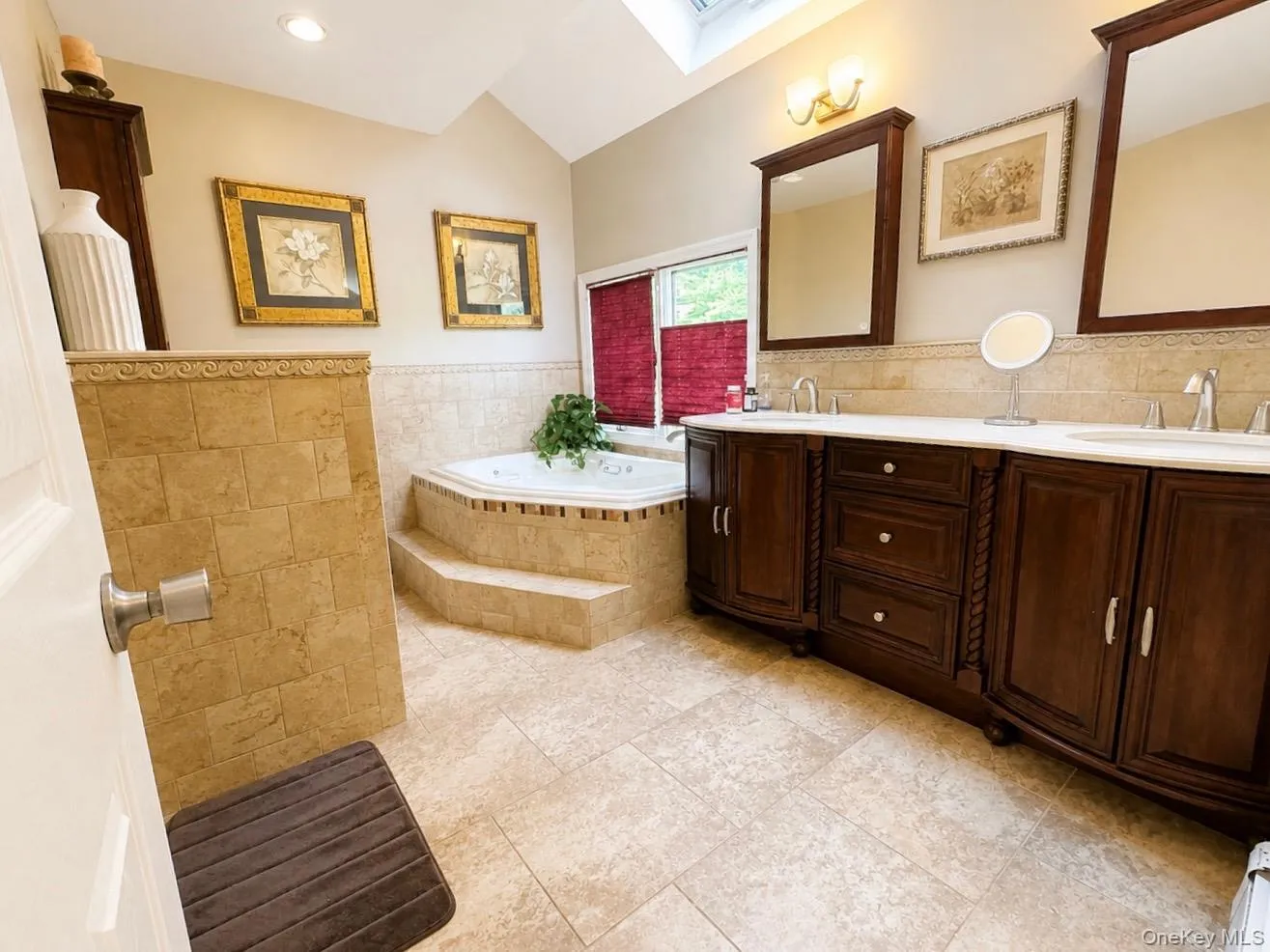 1 Matt Street, Brookhaven, NY, 5 Bedrooms Bedrooms, 5 Rooms Rooms,3 BathroomsBathrooms,Residential,For Rent,Matt,0,1005296 1 Matt Street, Brookhaven, NY, 5 Bedrooms Bedrooms, 5 Rooms Rooms,3 BathroomsBathrooms,Residential,For Rent,Matt,0,1005296