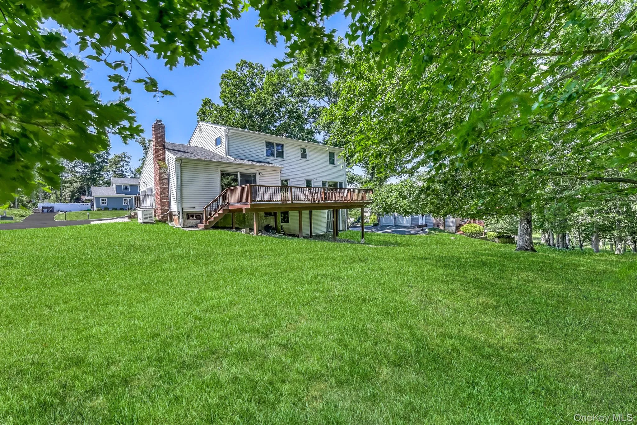 20 Dolphin Road, Clarkstown, NY, 5 Bedrooms Bedrooms, 13 Rooms Rooms,3 BathroomsBathrooms,Residential,For Rent,Dolphin,0,1005302 20 Dolphin Road, Clarkstown, NY, 5 Bedrooms Bedrooms, 13 Rooms Rooms,3 BathroomsBathrooms,Residential,For Rent,Dolphin,0,1005302