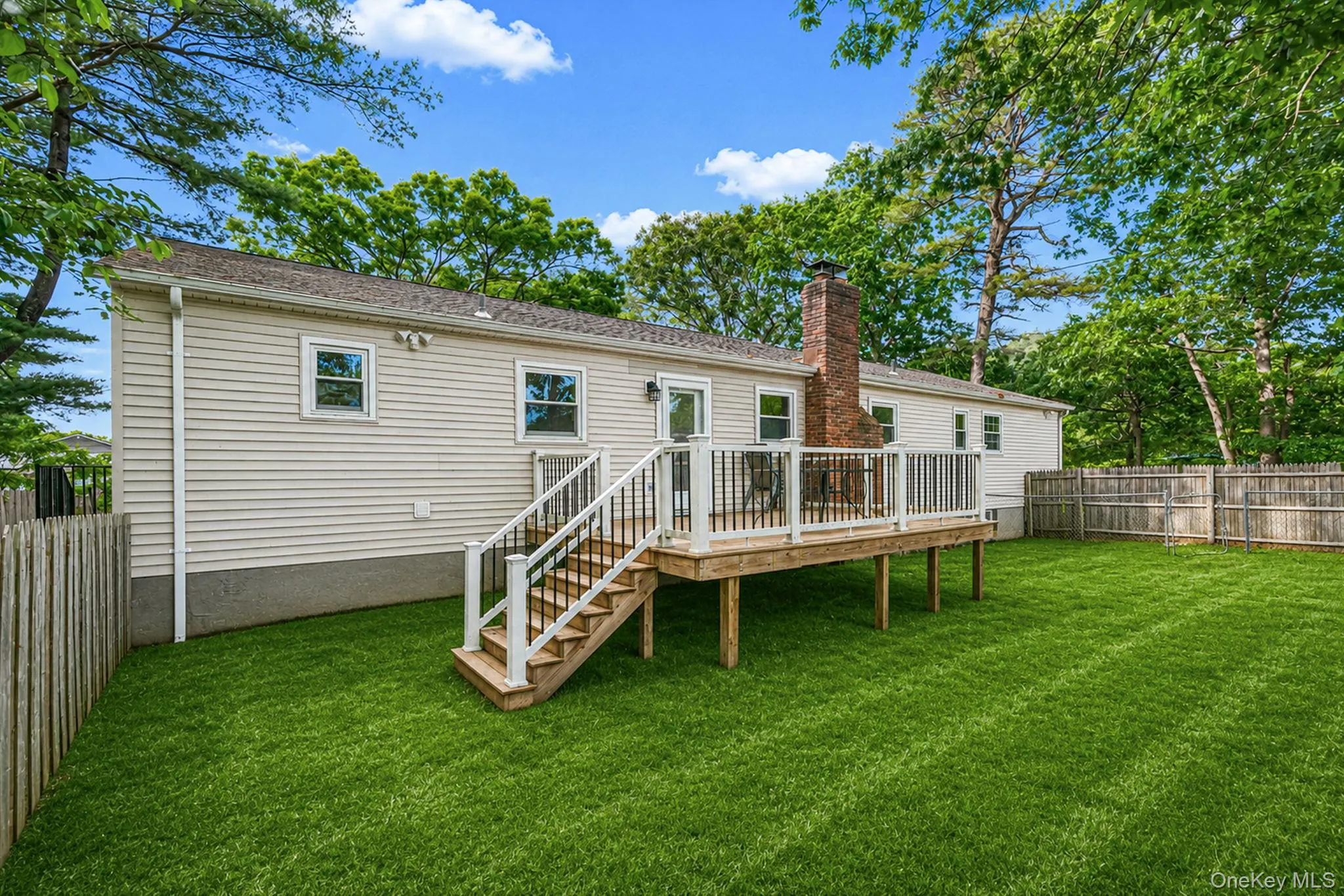 2 Linden Avenue, Brookhaven, NY, 3 Bedrooms Bedrooms, 6 Rooms Rooms,2 BathroomsBathrooms,Residential,For Rent,Linden,0,1005303 2 Linden Avenue, Brookhaven, NY, 3 Bedrooms Bedrooms, 6 Rooms Rooms,2 BathroomsBathrooms,Residential,For Rent,Linden,0,1005303