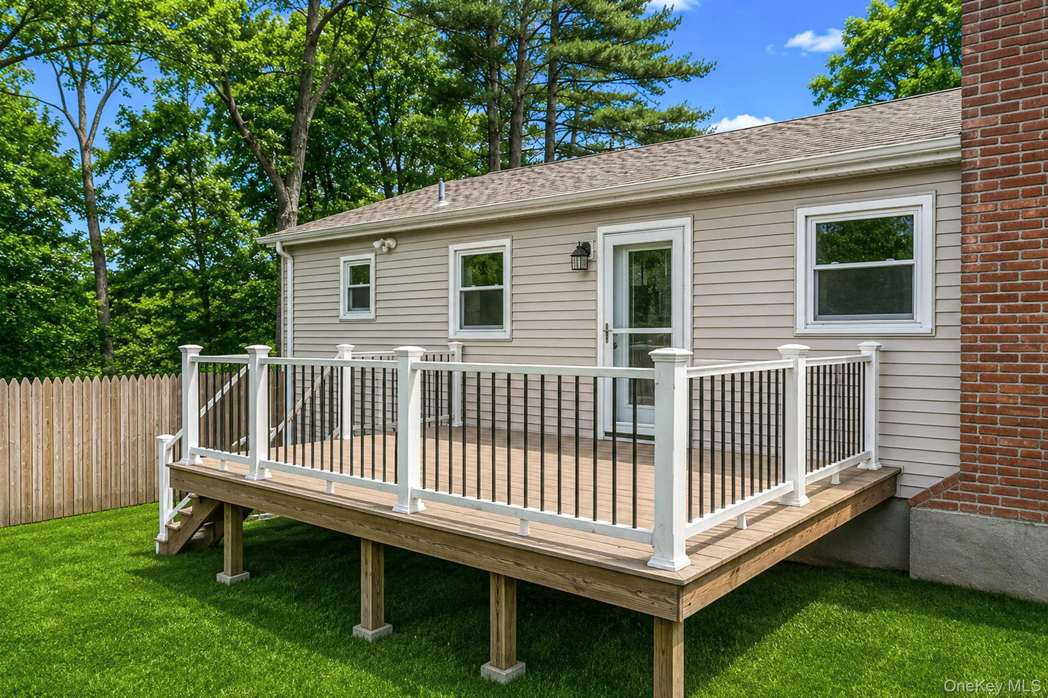 2 Linden Avenue, Brookhaven, NY, 3 Bedrooms Bedrooms, 6 Rooms Rooms,2 BathroomsBathrooms,Residential,For Rent,Linden,0,1005303 2 Linden Avenue, Brookhaven, NY, 3 Bedrooms Bedrooms, 6 Rooms Rooms,2 BathroomsBathrooms,Residential,For Rent,Linden,0,1005303