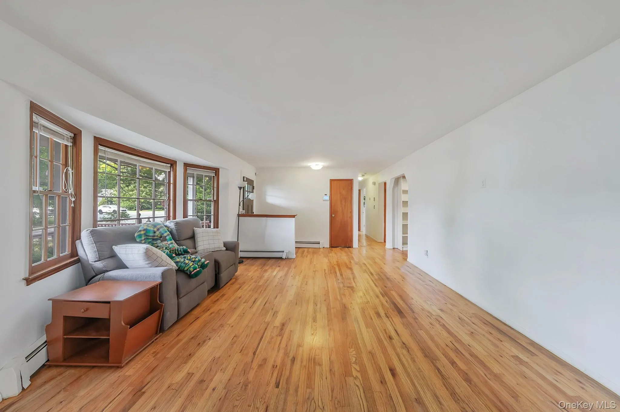 2 Linden Avenue, Brookhaven, NY, 3 Bedrooms Bedrooms, 6 Rooms Rooms,2 BathroomsBathrooms,Residential,For Rent,Linden,0,1005303 2 Linden Avenue, Brookhaven, NY, 3 Bedrooms Bedrooms, 6 Rooms Rooms,2 BathroomsBathrooms,Residential,For Rent,Linden,0,1005303