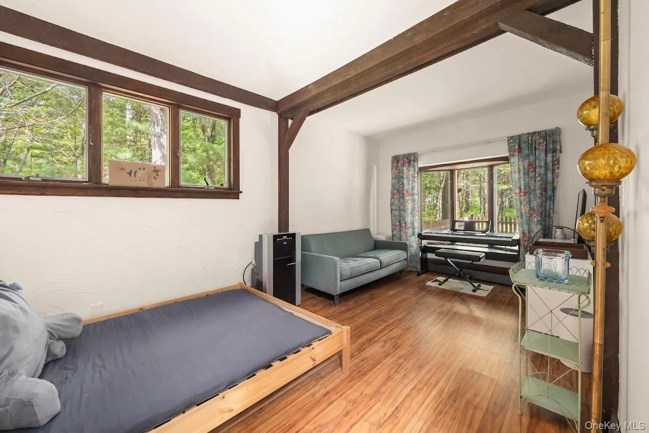 608 Lake Road, Pine Plains, NY, 3 Bedrooms Bedrooms, 8 Rooms Rooms,2 BathroomsBathrooms,Residential,For Rent,Lake,0,1005311 608 Lake Road, Pine Plains, NY, 3 Bedrooms Bedrooms, 8 Rooms Rooms,2 BathroomsBathrooms,Residential,For Rent,Lake,0,1005311