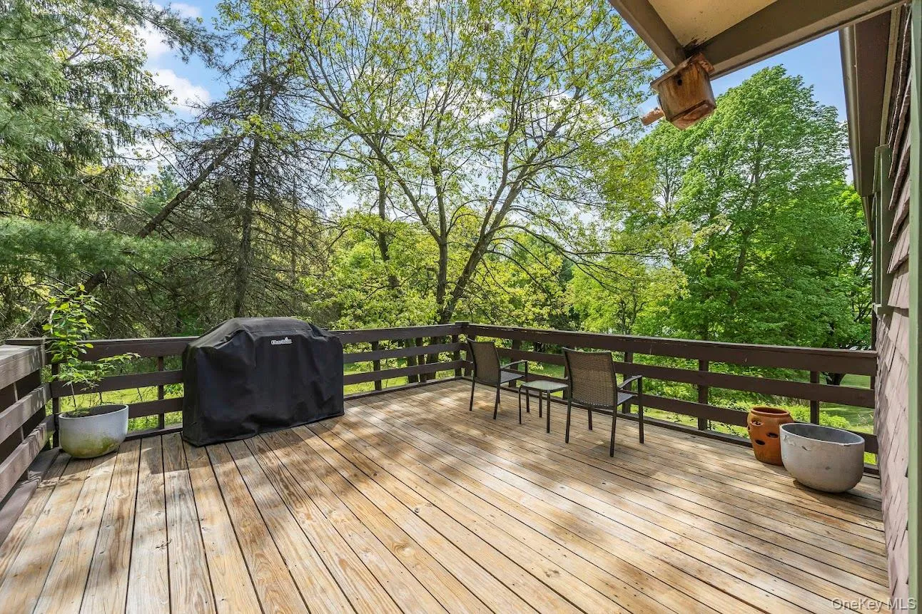 608 Lake Road, Pine Plains, NY, 3 Bedrooms Bedrooms, 8 Rooms Rooms,2 BathroomsBathrooms,Residential,For Rent,Lake,0,1005311 608 Lake Road, Pine Plains, NY, 3 Bedrooms Bedrooms, 8 Rooms Rooms,2 BathroomsBathrooms,Residential,For Rent,Lake,0,1005311