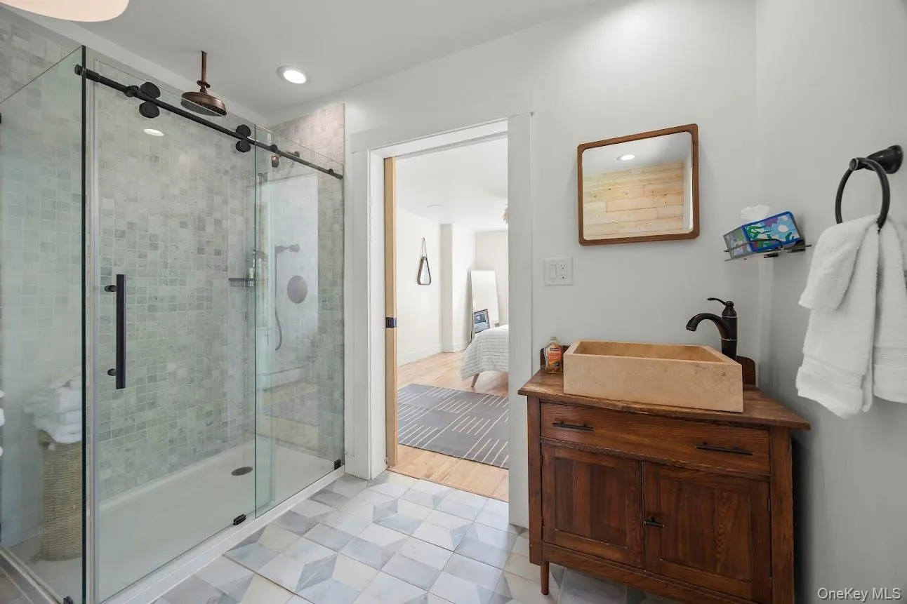 608 Lake Road, Pine Plains, NY, 3 Bedrooms Bedrooms, 8 Rooms Rooms,2 BathroomsBathrooms,Residential,For Rent,Lake,0,1005311 608 Lake Road, Pine Plains, NY, 3 Bedrooms Bedrooms, 8 Rooms Rooms,2 BathroomsBathrooms,Residential,For Rent,Lake,0,1005311