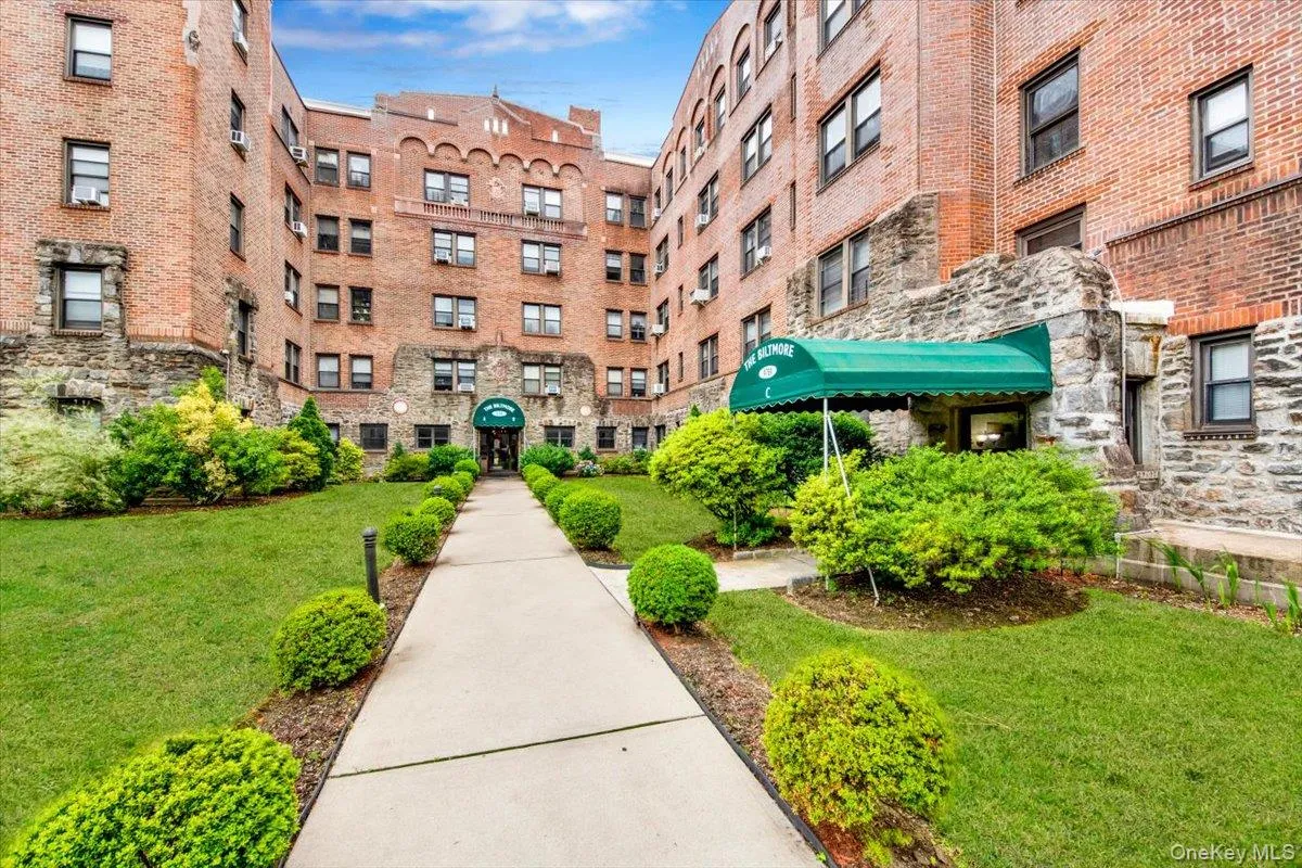 4784 Boston Post Road, Pelham, NY, 1 Bedroom Bedrooms, 3 Rooms Rooms,1 BathroomBathrooms,Residential,For Rent,Boston Post,0,1005317 4784 Boston Post Road, Pelham, NY, 1 Bedroom Bedrooms, 3 Rooms Rooms,1 BathroomBathrooms,Residential,For Rent,Boston Post,0,1005317
