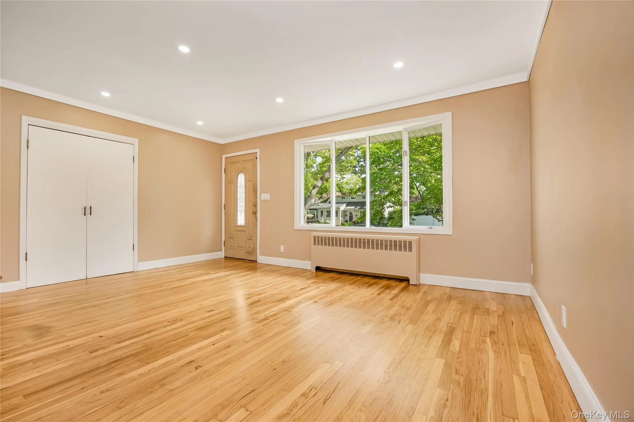 233 Walnut Street, Oyster Bay, NY, 5 Bedrooms Bedrooms, 8 Rooms Rooms,2 BathroomsBathrooms,Residential,For Rent,Walnut,0,1005318 233 Walnut Street, Oyster Bay, NY, 5 Bedrooms Bedrooms, 8 Rooms Rooms,2 BathroomsBathrooms,Residential,For Rent,Walnut,0,1005318