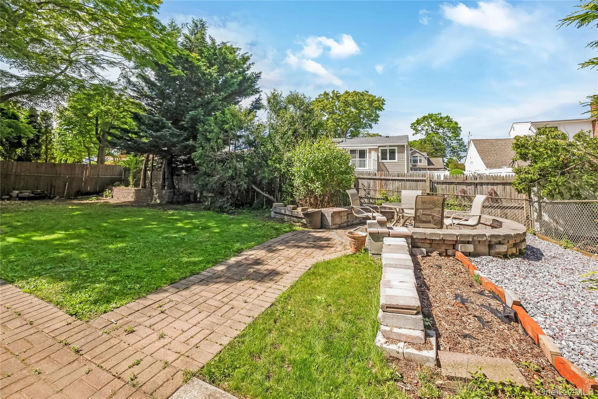 233 Walnut Street, Oyster Bay, NY, 5 Bedrooms Bedrooms, 8 Rooms Rooms,2 BathroomsBathrooms,Residential,For Rent,Walnut,0,1005318 233 Walnut Street, Oyster Bay, NY, 5 Bedrooms Bedrooms, 8 Rooms Rooms,2 BathroomsBathrooms,Residential,For Rent,Walnut,0,1005318
