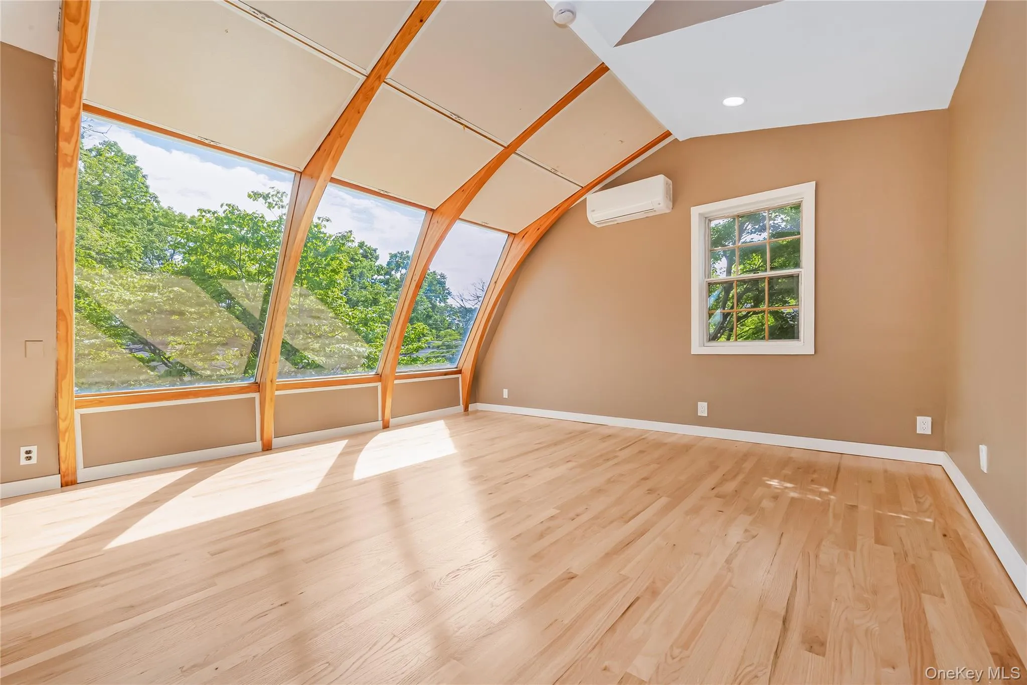 233 Walnut Street, Oyster Bay, NY, 5 Bedrooms Bedrooms, 8 Rooms Rooms,2 BathroomsBathrooms,Residential,For Rent,Walnut,0,1005318 233 Walnut Street, Oyster Bay, NY, 5 Bedrooms Bedrooms, 8 Rooms Rooms,2 BathroomsBathrooms,Residential,For Rent,Walnut,0,1005318
