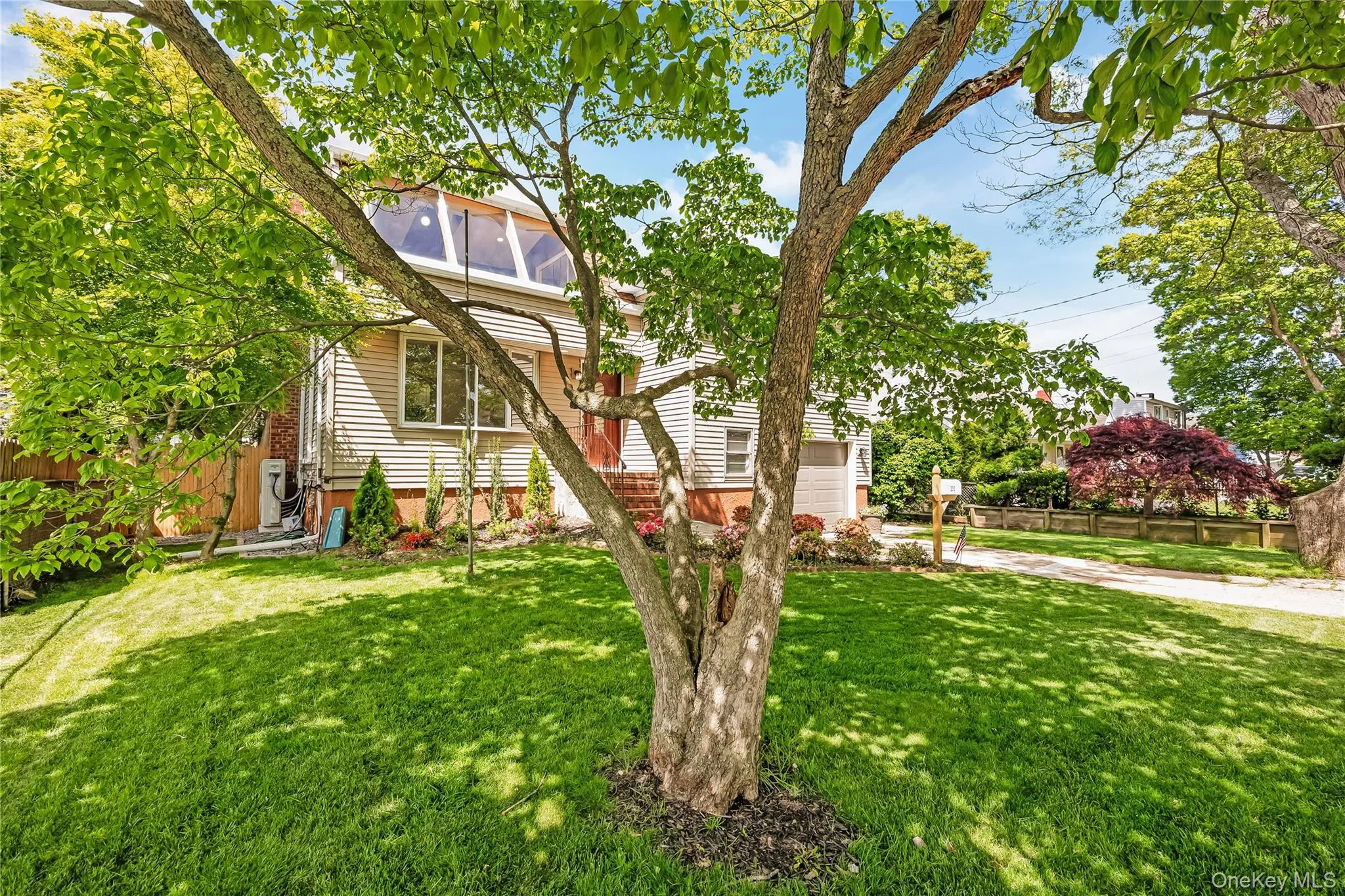 233 Walnut Street, Oyster Bay, NY, 5 Bedrooms Bedrooms, 8 Rooms Rooms,2 BathroomsBathrooms,Residential,For Rent,Walnut,0,1005318 233 Walnut Street, Oyster Bay, NY, 5 Bedrooms Bedrooms, 8 Rooms Rooms,2 BathroomsBathrooms,Residential,For Rent,Walnut,0,1005318