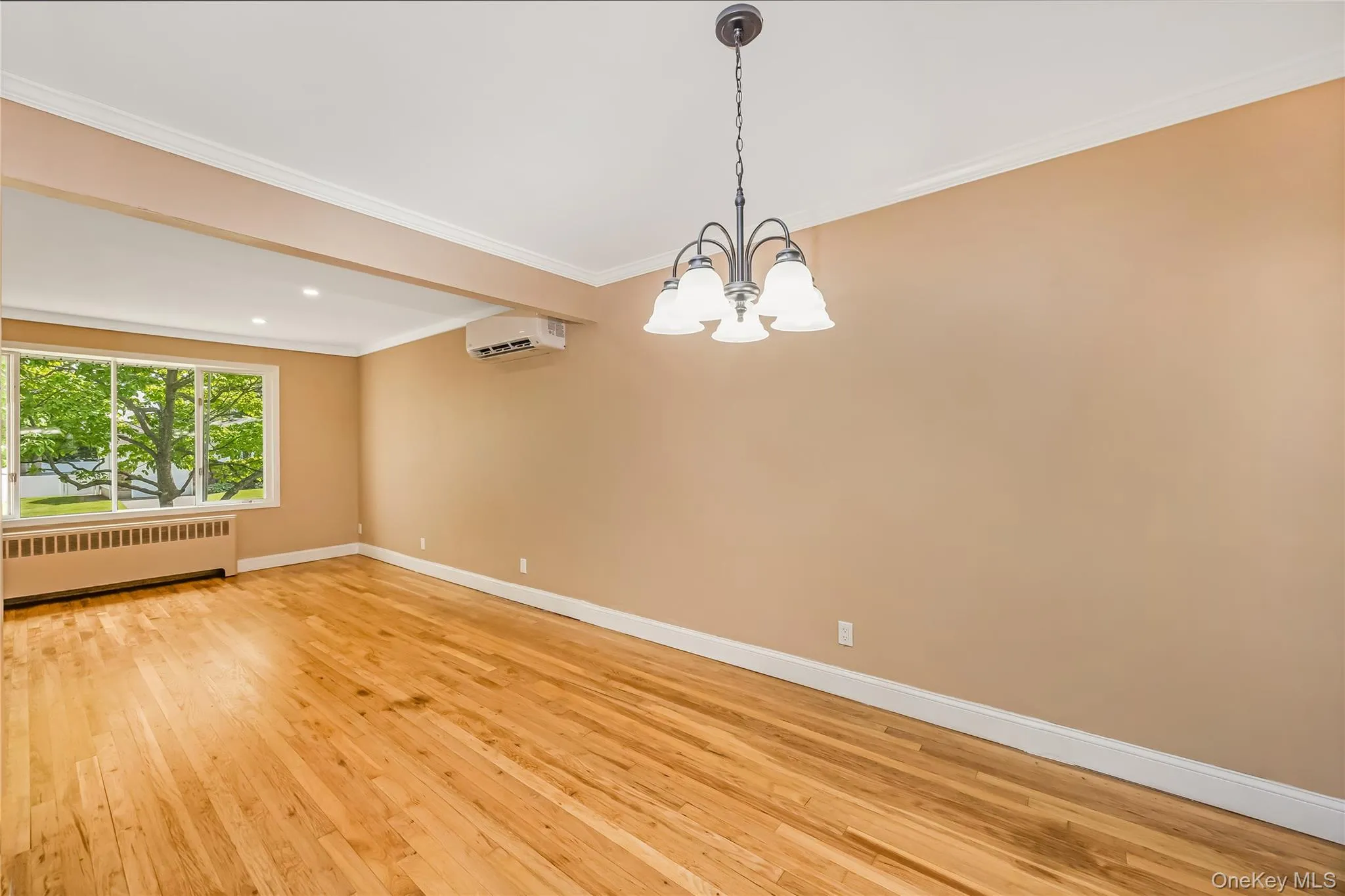 233 Walnut Street, Oyster Bay, NY, 5 Bedrooms Bedrooms, 8 Rooms Rooms,2 BathroomsBathrooms,Residential,For Rent,Walnut,0,1005318 233 Walnut Street, Oyster Bay, NY, 5 Bedrooms Bedrooms, 8 Rooms Rooms,2 BathroomsBathrooms,Residential,For Rent,Walnut,0,1005318