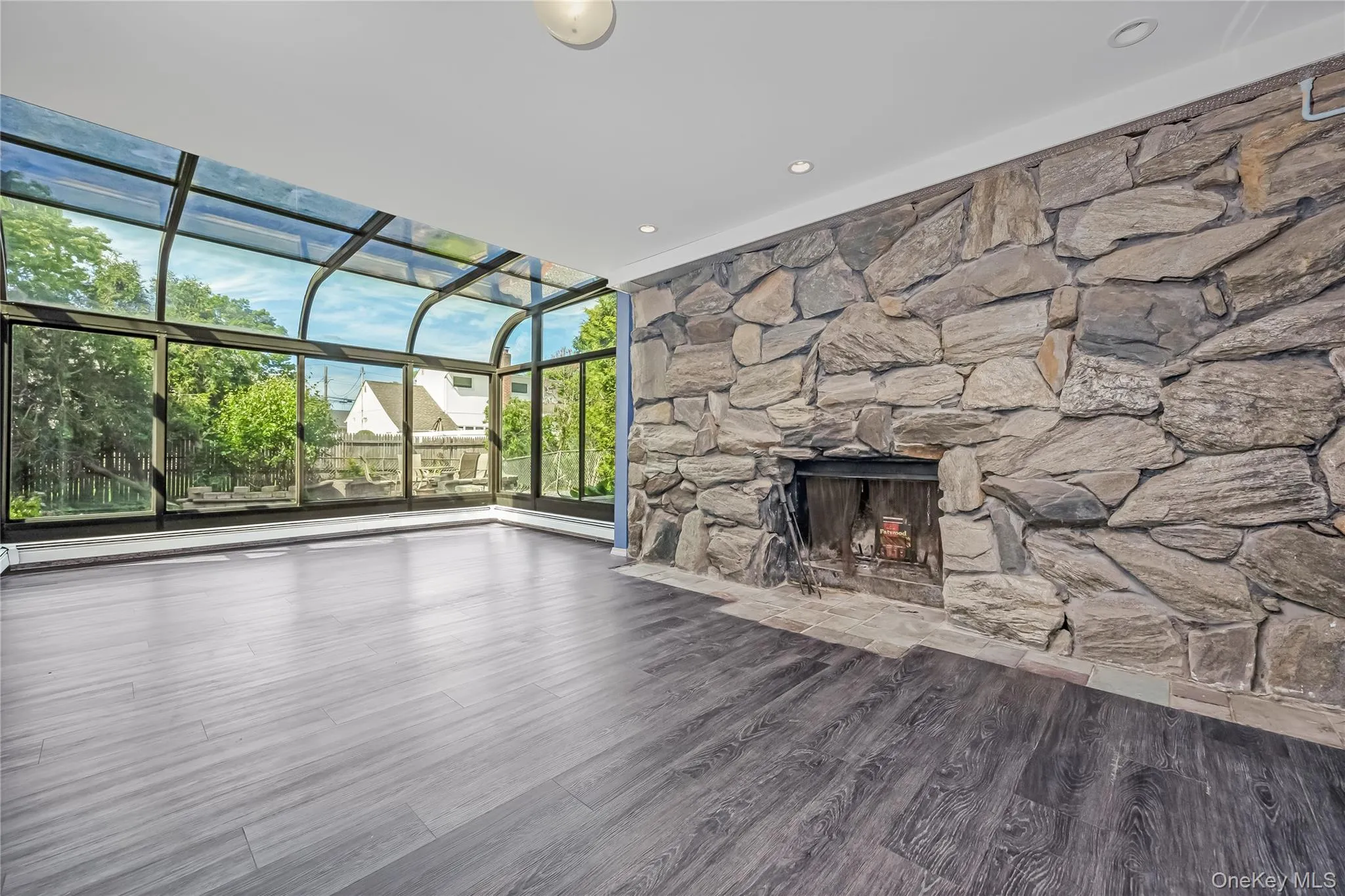 233 Walnut Street, Oyster Bay, NY, 5 Bedrooms Bedrooms, 8 Rooms Rooms,2 BathroomsBathrooms,Residential,For Rent,Walnut,0,1005318 233 Walnut Street, Oyster Bay, NY, 5 Bedrooms Bedrooms, 8 Rooms Rooms,2 BathroomsBathrooms,Residential,For Rent,Walnut,0,1005318