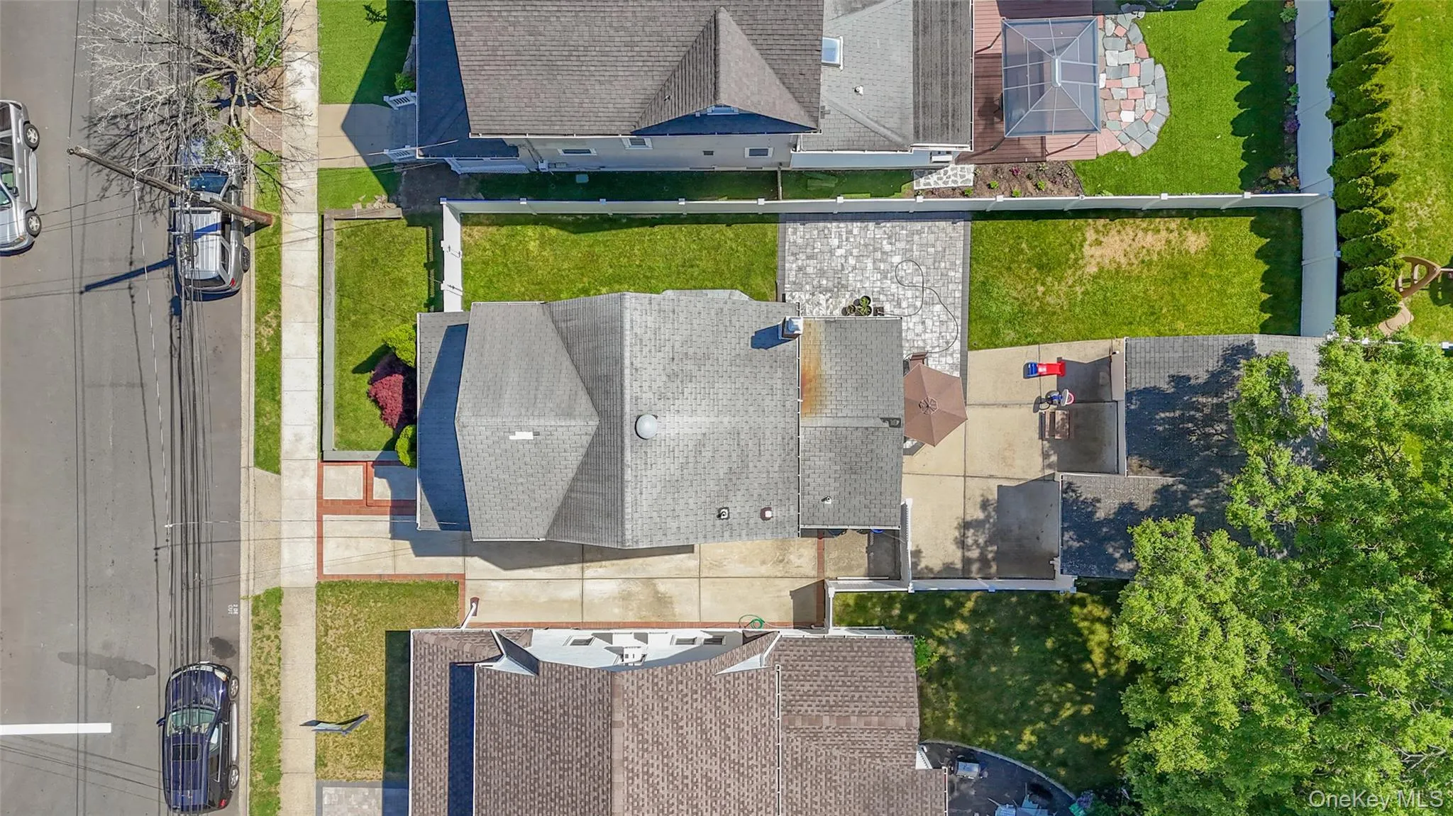 2913 Davis Street, Hempstead, NY, 4 Bedrooms Bedrooms, 7 Rooms Rooms,2 BathroomsBathrooms,Residential,For Rent,Davis,0,1005320 2913 Davis Street, Hempstead, NY, 4 Bedrooms Bedrooms, 7 Rooms Rooms,2 BathroomsBathrooms,Residential,For Rent,Davis,0,1005320