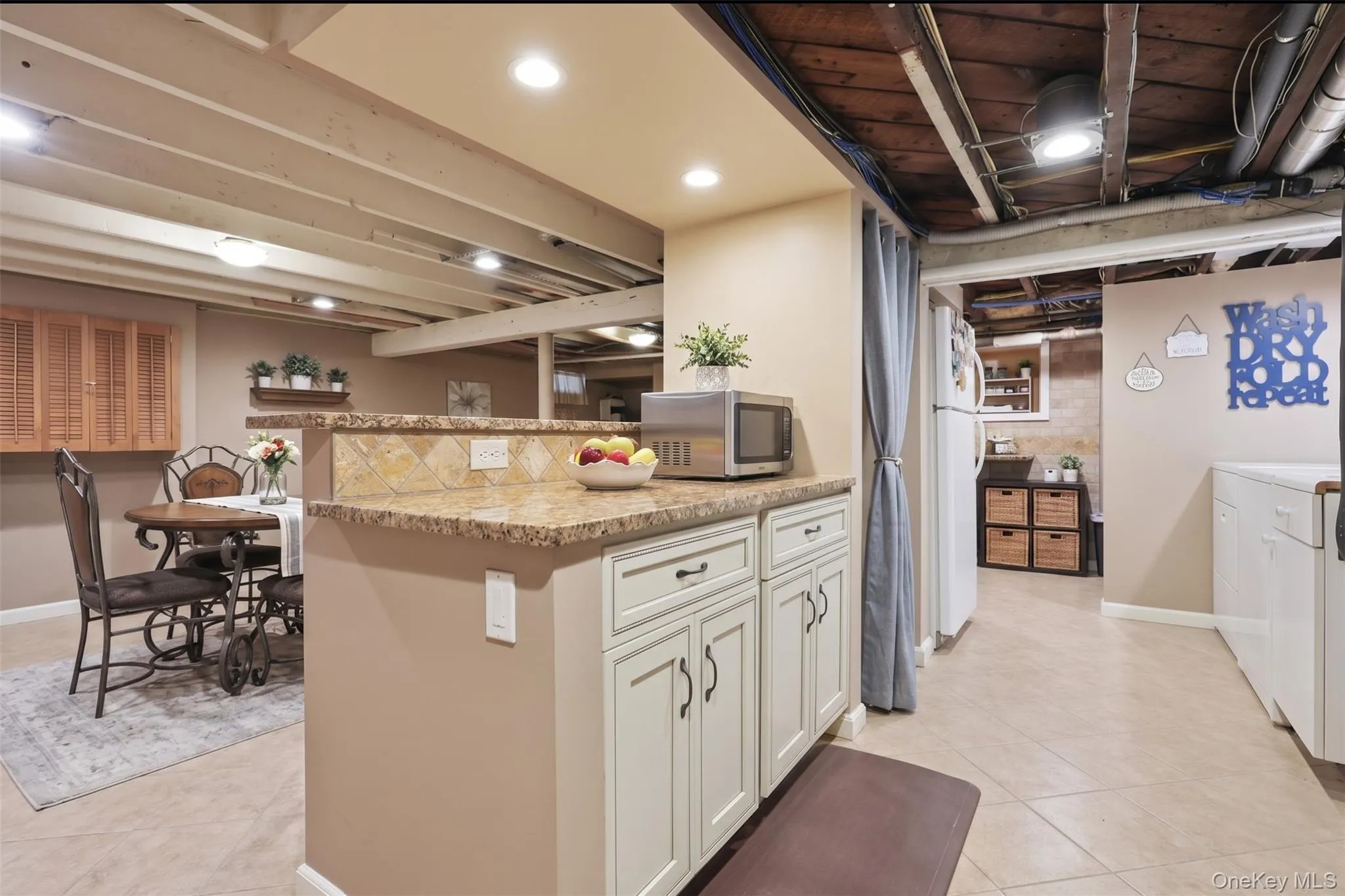 2913 Davis Street, Hempstead, NY, 4 Bedrooms Bedrooms, 7 Rooms Rooms,2 BathroomsBathrooms,Residential,For Rent,Davis,0,1005320 2913 Davis Street, Hempstead, NY, 4 Bedrooms Bedrooms, 7 Rooms Rooms,2 BathroomsBathrooms,Residential,For Rent,Davis,0,1005320