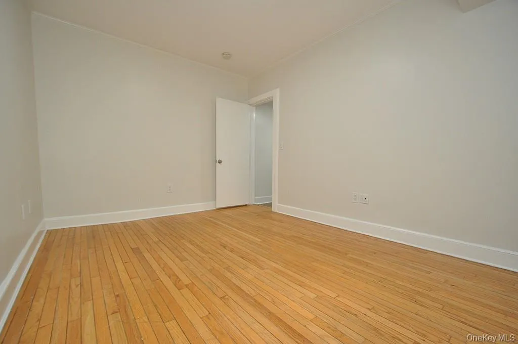 155 Garth Road, Eastchester, NY, 1 Bedroom Bedrooms, 2 Rooms Rooms,1 BathroomBathrooms,Residential Lease,For Rent,Garth,0,1005323 155 Garth Road, Eastchester, NY, 1 Bedroom Bedrooms, 2 Rooms Rooms,1 BathroomBathrooms,Residential Lease,For Rent,Garth,0,1005323