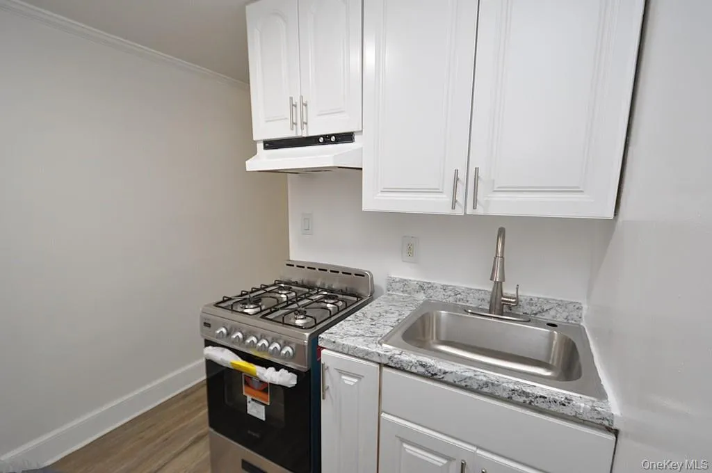 155 Garth Road, Eastchester, NY, 1 Bedroom Bedrooms, 2 Rooms Rooms,1 BathroomBathrooms,Residential Lease,For Rent,Garth,0,1005323 155 Garth Road, Eastchester, NY, 1 Bedroom Bedrooms, 2 Rooms Rooms,1 BathroomBathrooms,Residential Lease,For Rent,Garth,0,1005323