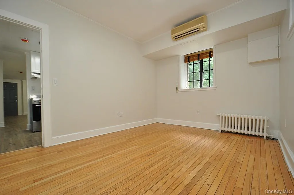 155 Garth Road, Eastchester, NY, 1 Bedroom Bedrooms, 2 Rooms Rooms,1 BathroomBathrooms,Residential Lease,For Rent,Garth,0,1005323 155 Garth Road, Eastchester, NY, 1 Bedroom Bedrooms, 2 Rooms Rooms,1 BathroomBathrooms,Residential Lease,For Rent,Garth,0,1005323