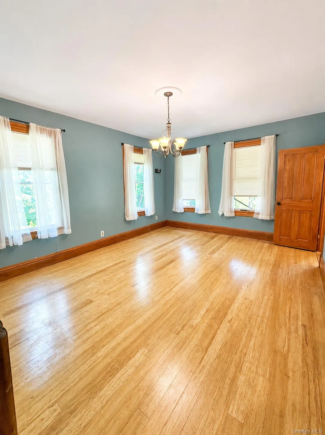 248 Highland Avenue, Ramapo, NY, 3 Bedrooms Bedrooms, 6 Rooms Rooms,2 BathroomsBathrooms,Residential,For Rent,Highland,0,1005325 248 Highland Avenue, Ramapo, NY, 3 Bedrooms Bedrooms, 6 Rooms Rooms,2 BathroomsBathrooms,Residential,For Rent,Highland,0,1005325
