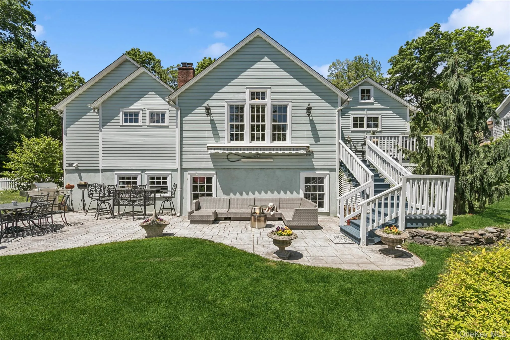 29 Three Sisters Road, Smithtown, NY, 4 Bedrooms Bedrooms, 9 Rooms Rooms,3 BathroomsBathrooms,Residential,For Rent,Three Sisters,0,1005328 29 Three Sisters Road, Smithtown, NY, 4 Bedrooms Bedrooms, 9 Rooms Rooms,3 BathroomsBathrooms,Residential,For Rent,Three Sisters,0,1005328