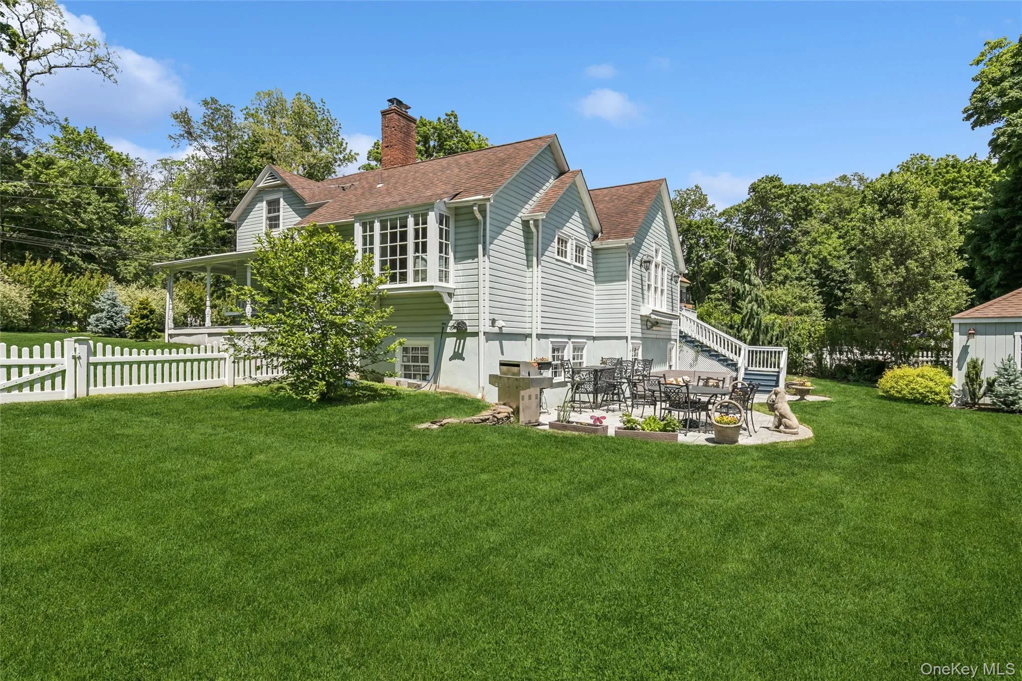 29 Three Sisters Road, Smithtown, NY, 4 Bedrooms Bedrooms, 9 Rooms Rooms,3 BathroomsBathrooms,Residential,For Rent,Three Sisters,0,1005328 29 Three Sisters Road, Smithtown, NY, 4 Bedrooms Bedrooms, 9 Rooms Rooms,3 BathroomsBathrooms,Residential,For Rent,Three Sisters,0,1005328
