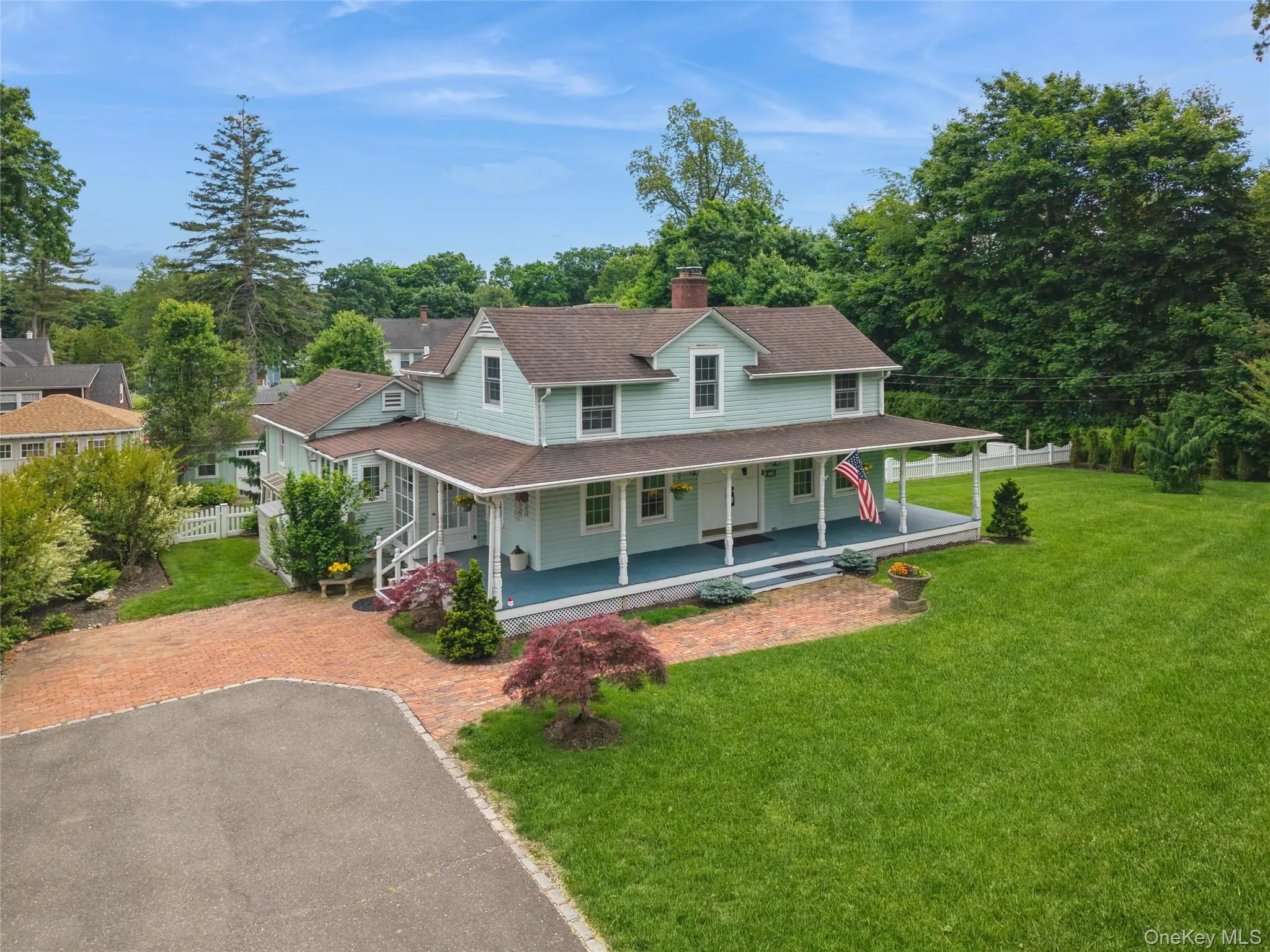 29 Three Sisters Road, Smithtown, NY, 4 Bedrooms Bedrooms, 9 Rooms Rooms,3 BathroomsBathrooms,Residential,For Rent,Three Sisters,0,1005328 29 Three Sisters Road, Smithtown, NY, 4 Bedrooms Bedrooms, 9 Rooms Rooms,3 BathroomsBathrooms,Residential,For Rent,Three Sisters,0,1005328
