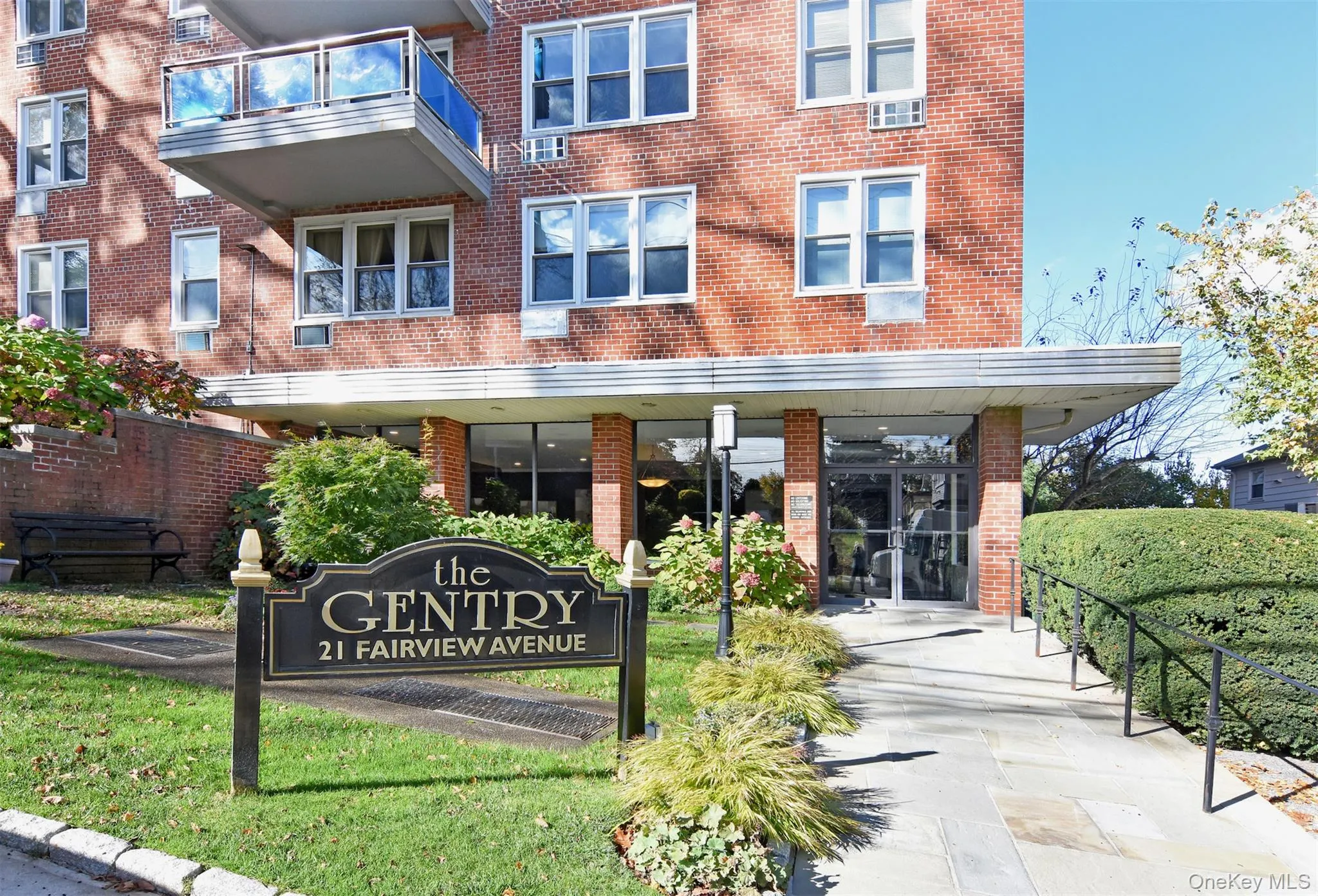 21 Fairview Avenue, Eastchester, NY, 1 Room Rooms,1 BathroomBathrooms,Residential,For Rent,Fairview,0,1005329 21 Fairview Avenue, Eastchester, NY, 1 Room Rooms,1 BathroomBathrooms,Residential,For Rent,Fairview,0,1005329