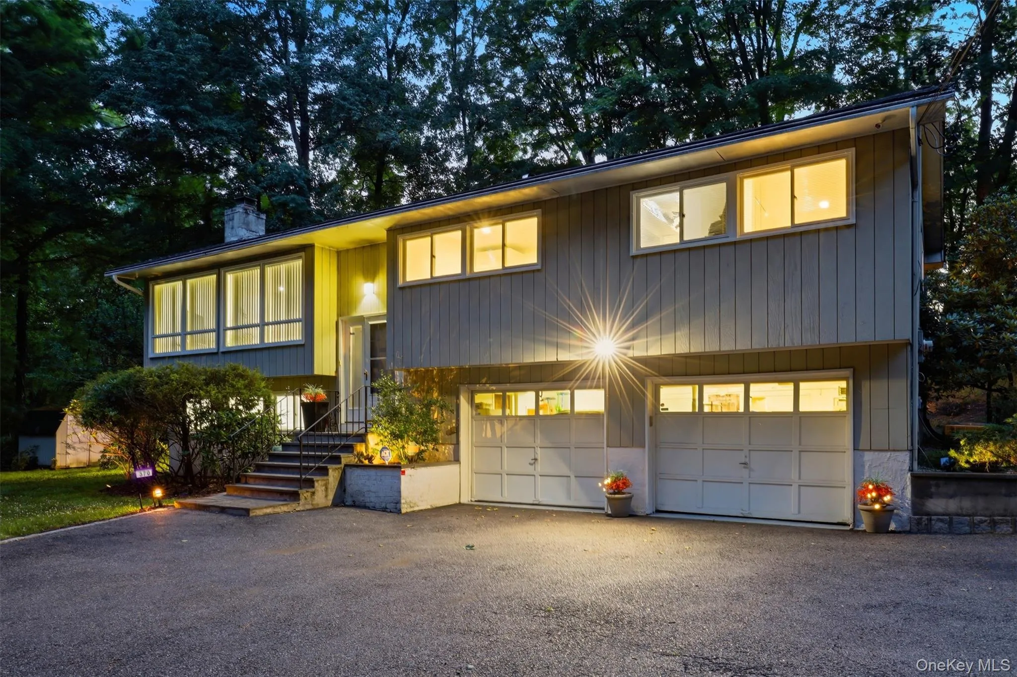 370 Furnace Dock Road, Cortlandt, NY, 3 Bedrooms Bedrooms, 7 Rooms Rooms,3 BathroomsBathrooms,Residential,For Rent,Furnace Dock,0,1005331 370 Furnace Dock Road, Cortlandt, NY, 3 Bedrooms Bedrooms, 7 Rooms Rooms,3 BathroomsBathrooms,Residential,For Rent,Furnace Dock,0,1005331