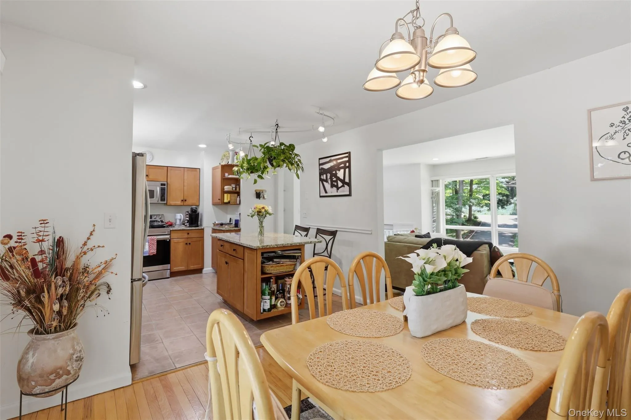 370 Furnace Dock Road, Cortlandt, NY, 3 Bedrooms Bedrooms, 7 Rooms Rooms,3 BathroomsBathrooms,Residential,For Rent,Furnace Dock,0,1005331 370 Furnace Dock Road, Cortlandt, NY, 3 Bedrooms Bedrooms, 7 Rooms Rooms,3 BathroomsBathrooms,Residential,For Rent,Furnace Dock,0,1005331