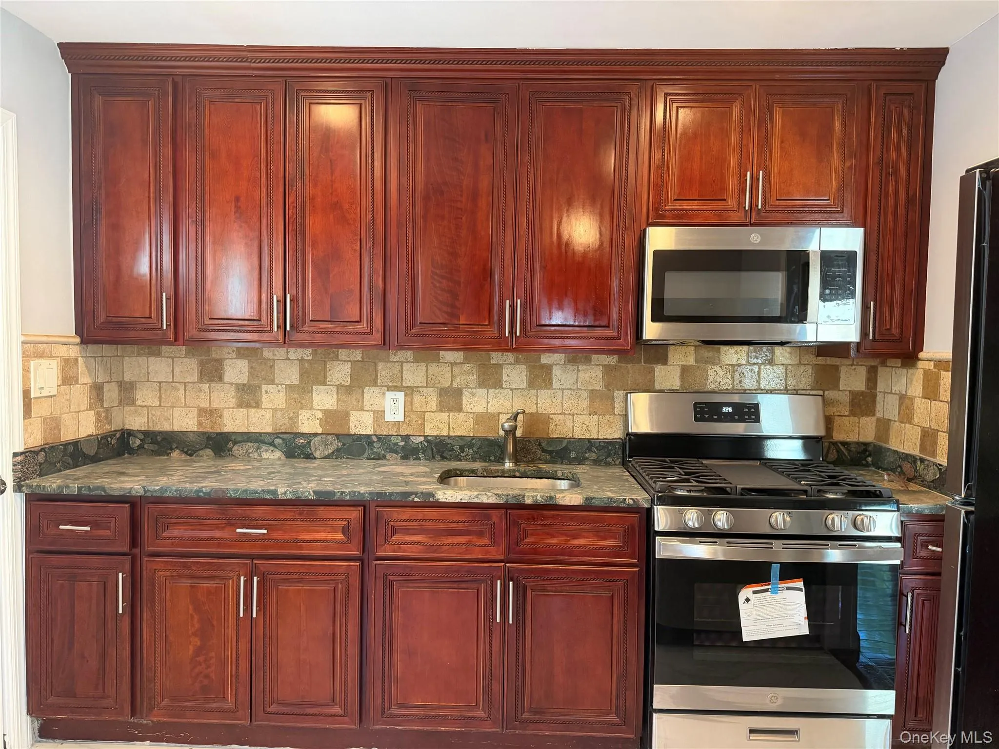 231-10 145 Avenue, New York, NY, 3 Bedrooms Bedrooms, 5 Rooms Rooms,1 BathroomBathrooms,Residential Lease,For Rent,145,0,1005335 231-10 145 Avenue, New York, NY, 3 Bedrooms Bedrooms, 5 Rooms Rooms,1 BathroomBathrooms,Residential Lease,For Rent,145,0,1005335