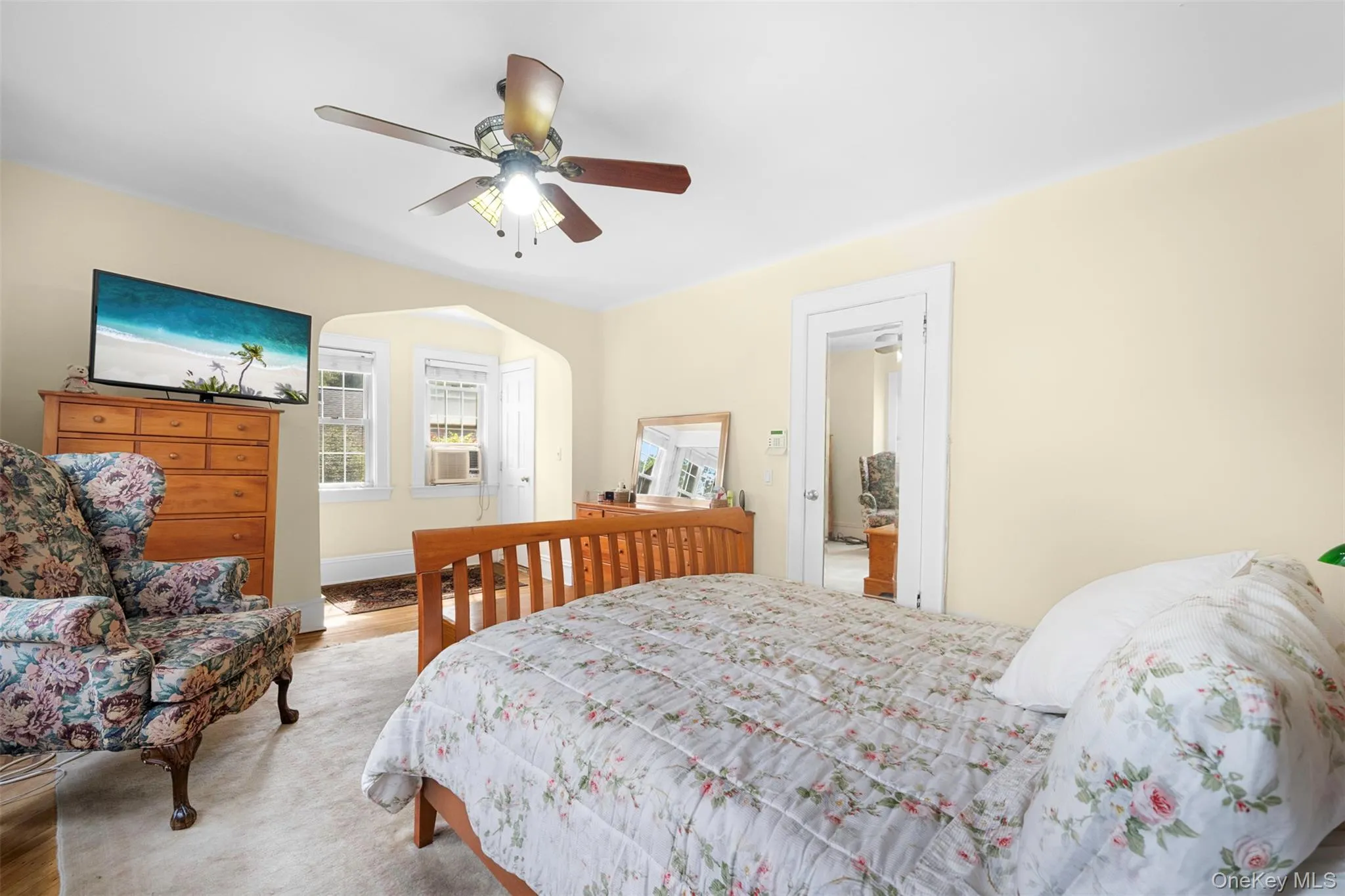 51 Maple Drive, North Hempstead, NY, 3 Bedrooms Bedrooms, 8 Rooms Rooms,2 BathroomsBathrooms,Residential,For Rent,Maple,0,1005336 51 Maple Drive, North Hempstead, NY, 3 Bedrooms Bedrooms, 8 Rooms Rooms,2 BathroomsBathrooms,Residential,For Rent,Maple,0,1005336