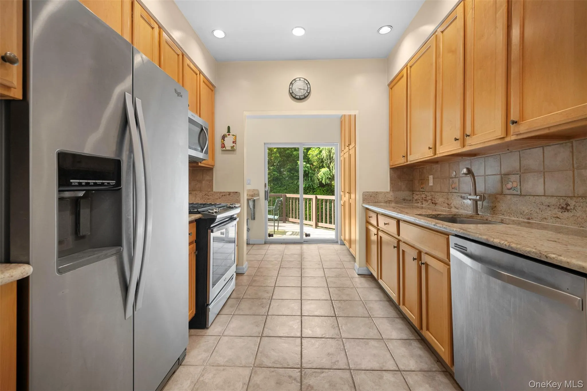 51 Maple Drive, North Hempstead, NY, 3 Bedrooms Bedrooms, 8 Rooms Rooms,2 BathroomsBathrooms,Residential,For Rent,Maple,0,1005336 51 Maple Drive, North Hempstead, NY, 3 Bedrooms Bedrooms, 8 Rooms Rooms,2 BathroomsBathrooms,Residential,For Rent,Maple,0,1005336