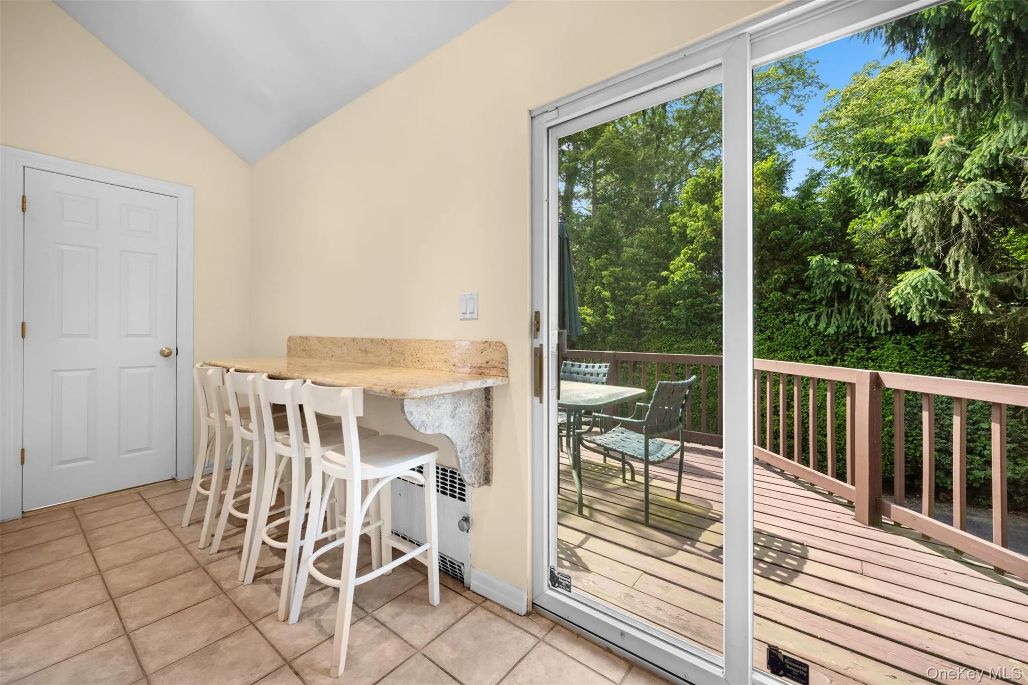 51 Maple Drive, North Hempstead, NY, 3 Bedrooms Bedrooms, 8 Rooms Rooms,2 BathroomsBathrooms,Residential,For Rent,Maple,0,1005336 51 Maple Drive, North Hempstead, NY, 3 Bedrooms Bedrooms, 8 Rooms Rooms,2 BathroomsBathrooms,Residential,For Rent,Maple,0,1005336