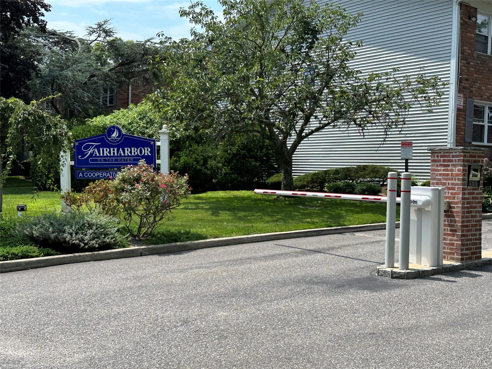 Gate to community Gate to community